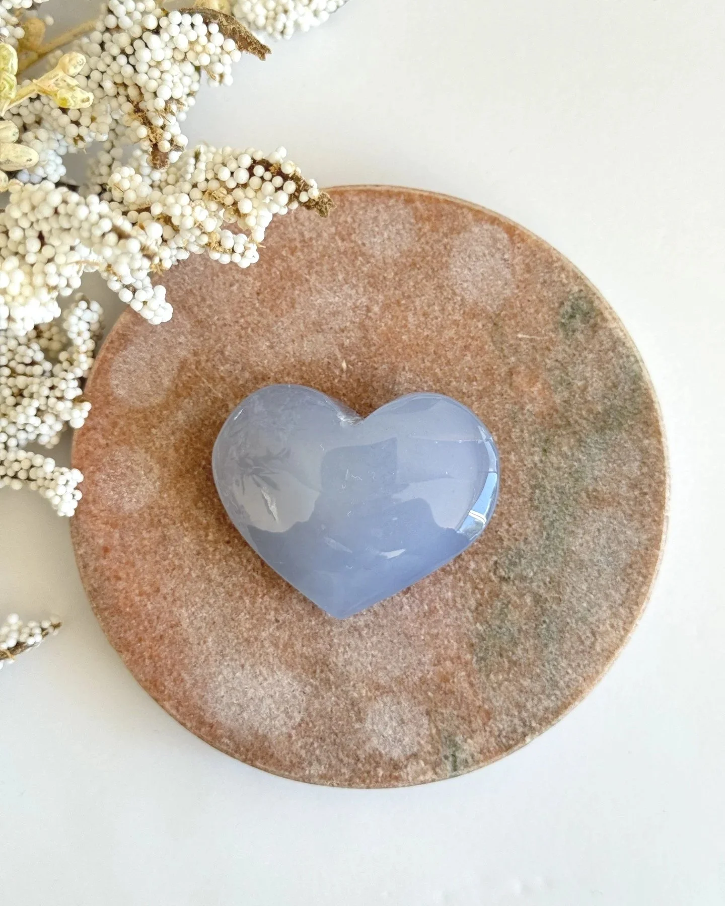 blue+chalcedony+heart+15.jpg