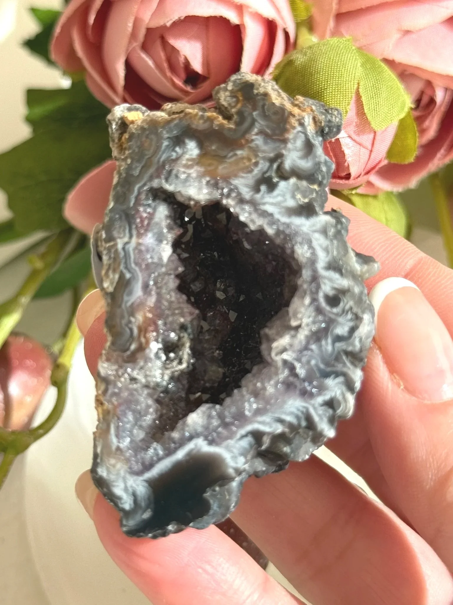 Black+Agate+Geode+%282%29.jpg