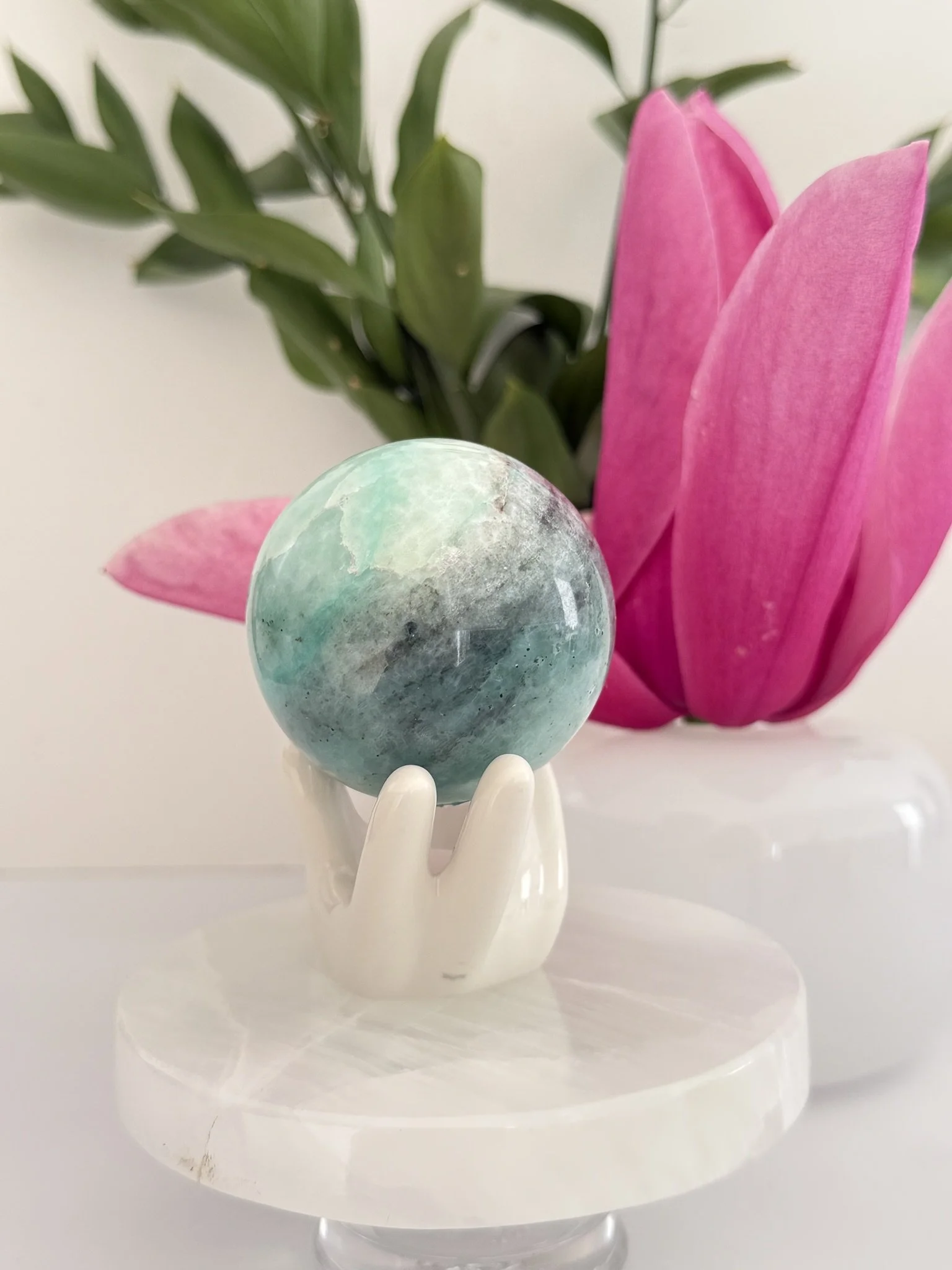 Quantum Quattro Sphere