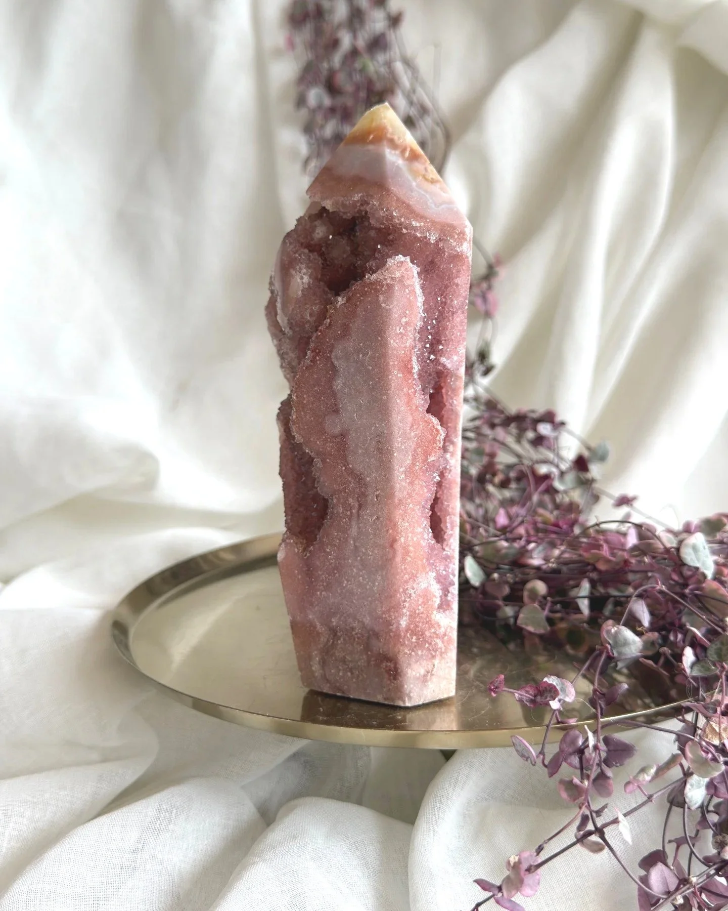 Pink Amethyst Tower - New Zealand
