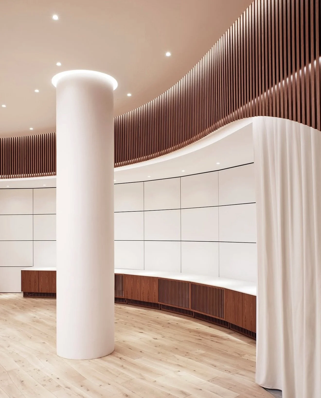 Snowcurtains //

Curtains and drapes made with patented Snowsound Fiber sound-absorbing fabrics, custom-made to size according to the specific needs of the customer.

#snowsound #acoustics #curtains #drapery #interiordesign #ametro