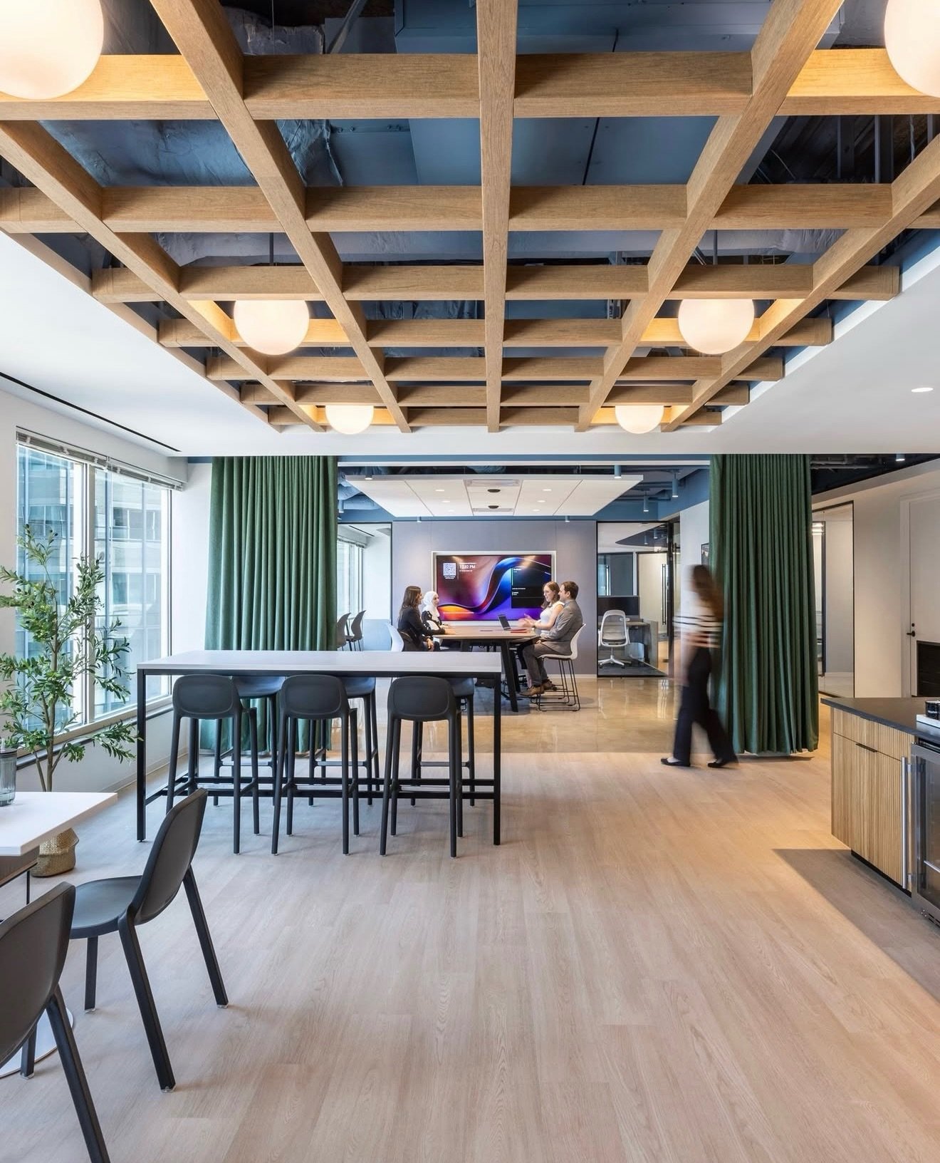 Turf took the classic plaid pattern and gave it a modern twist. The result is spectacular &mdash; Plaid, a highly functional and customizable baffle system for ceilings.

#turfdesign #acousticdesign #officeinteriors #workplacedesign #ametro | 📸: @Ka