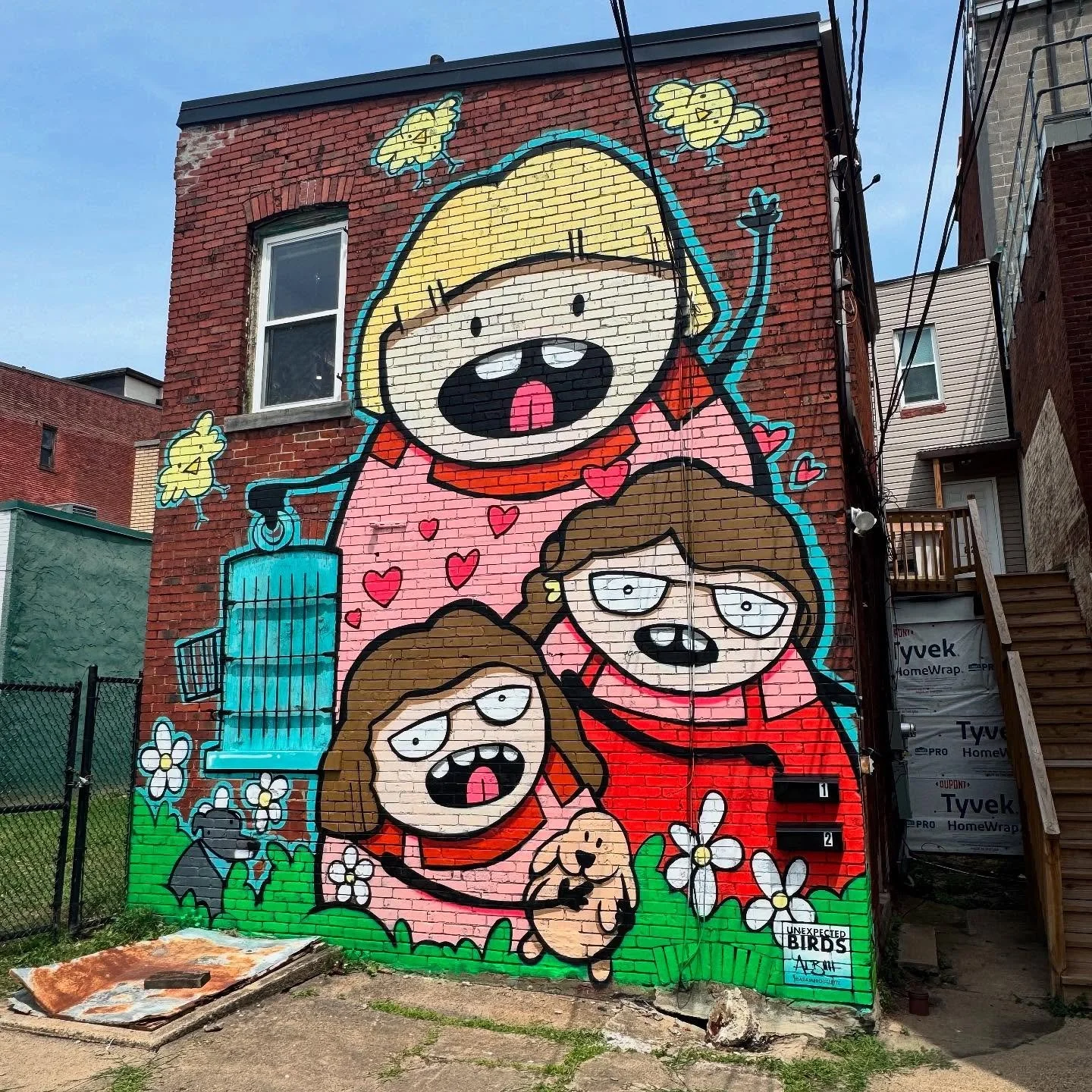 Had a great time painting in Allentown, Pittsburgh PA the last few days. Everyone here has been very welcoming and friendly. Cool shops, good food, a fantastic AirBnB, and nice people. Thanks to my friend @briangonnellaisboring for inviting me out an