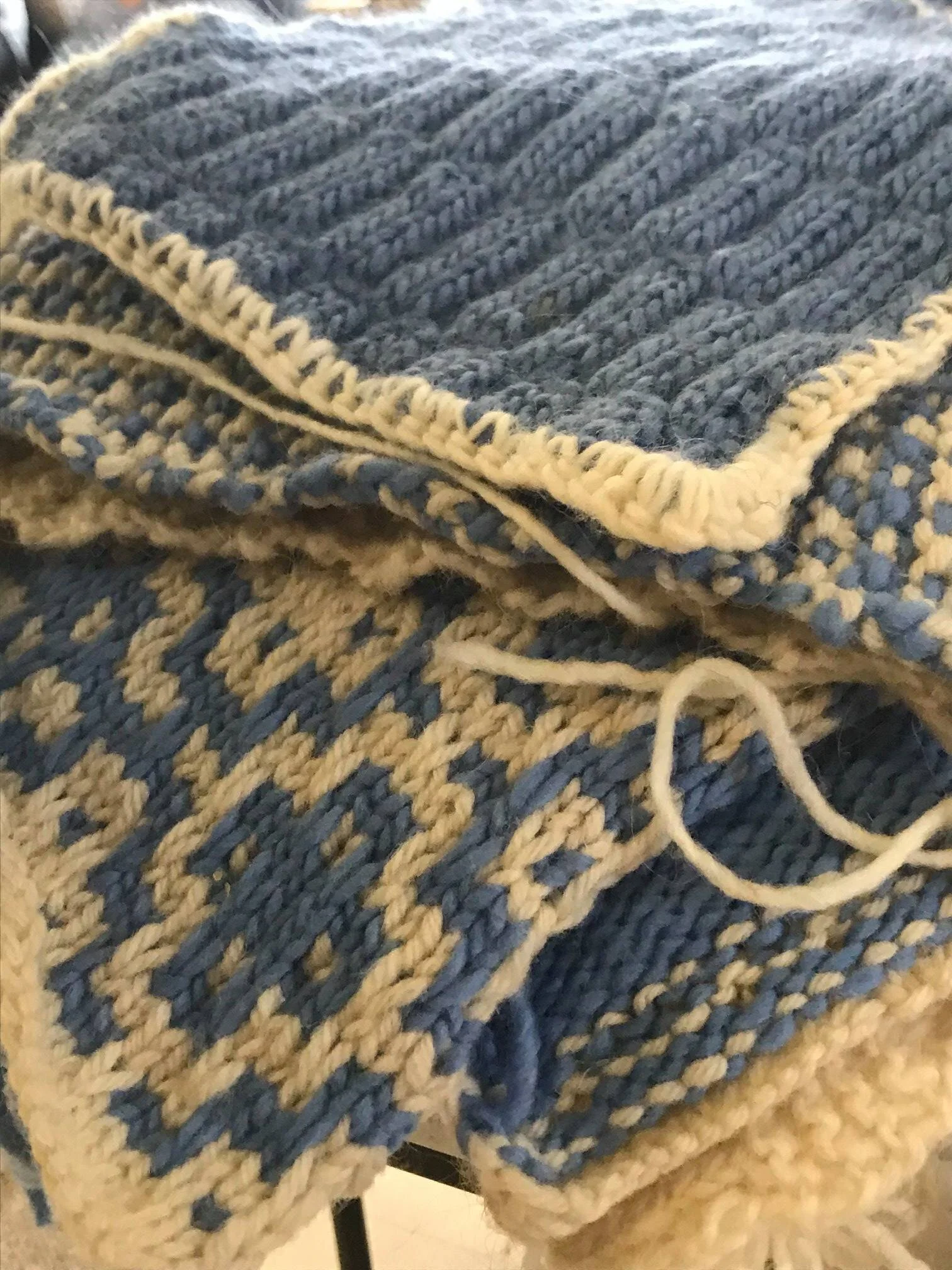 Jeanne.knitting.needper.jpg