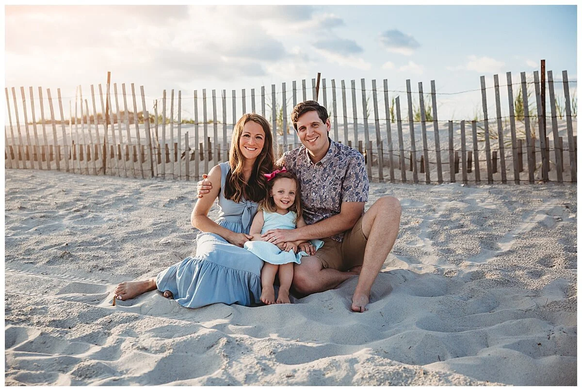 photographer for family photos on the beach