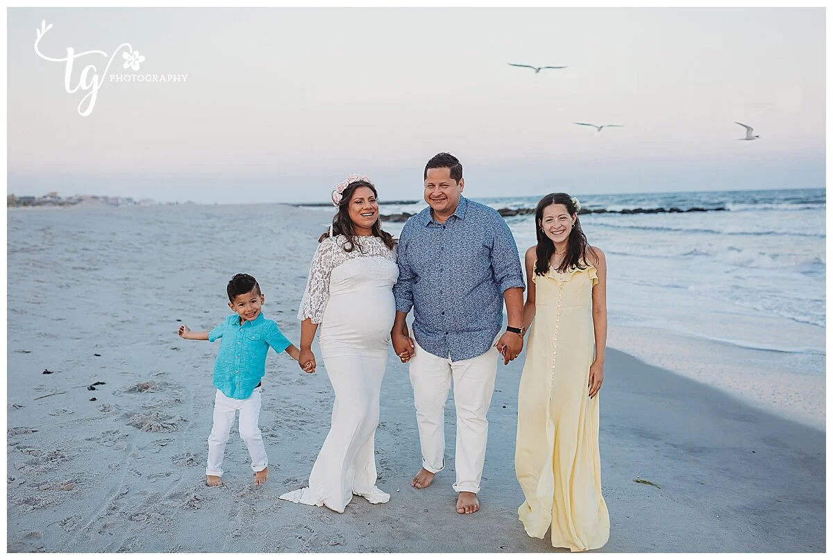 natural and candid family photographer