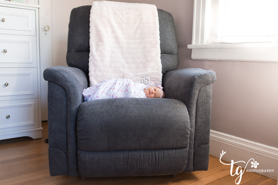 The Best of Both Worlds | In Home Lifestyle Newborn Session