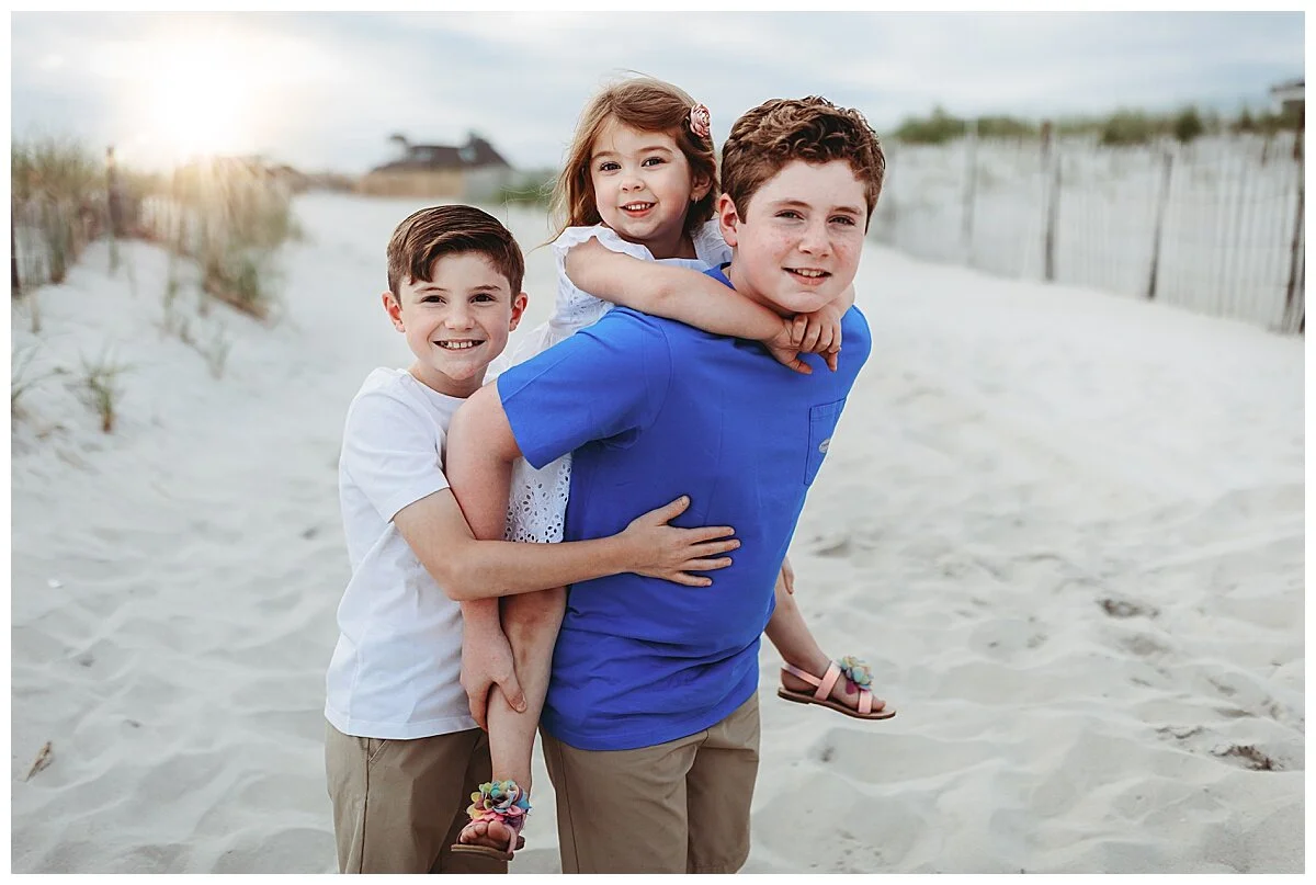 cousins photo session on the beach