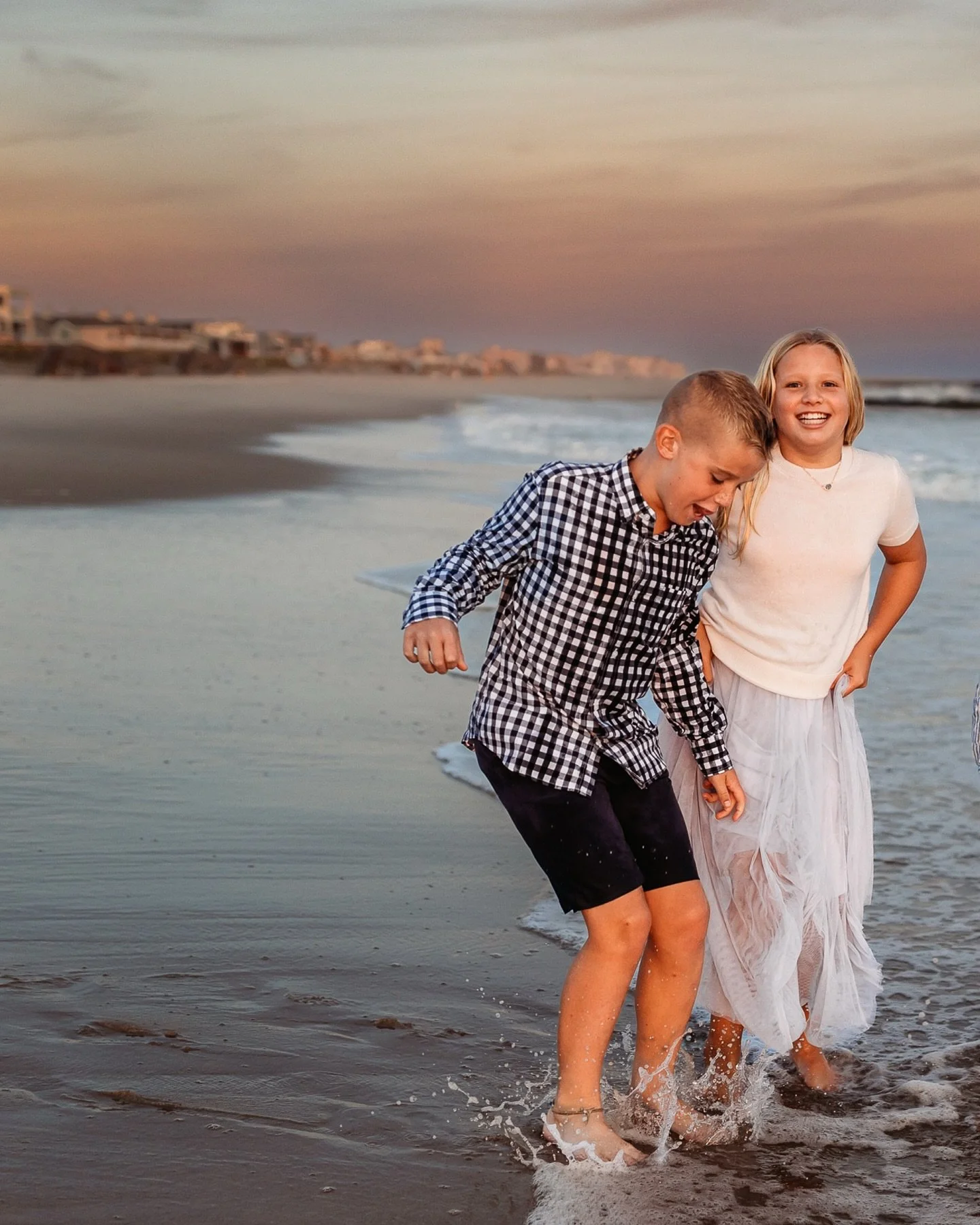 When you let them play, you capture more than photos, you capture childhood.  #staugustinephotographer #staugustinefamilyphotographer #staugustineflorida #staugustinemoms #northfloridaphotographer #firstcoastphotographer #familyphotographerflorida #f