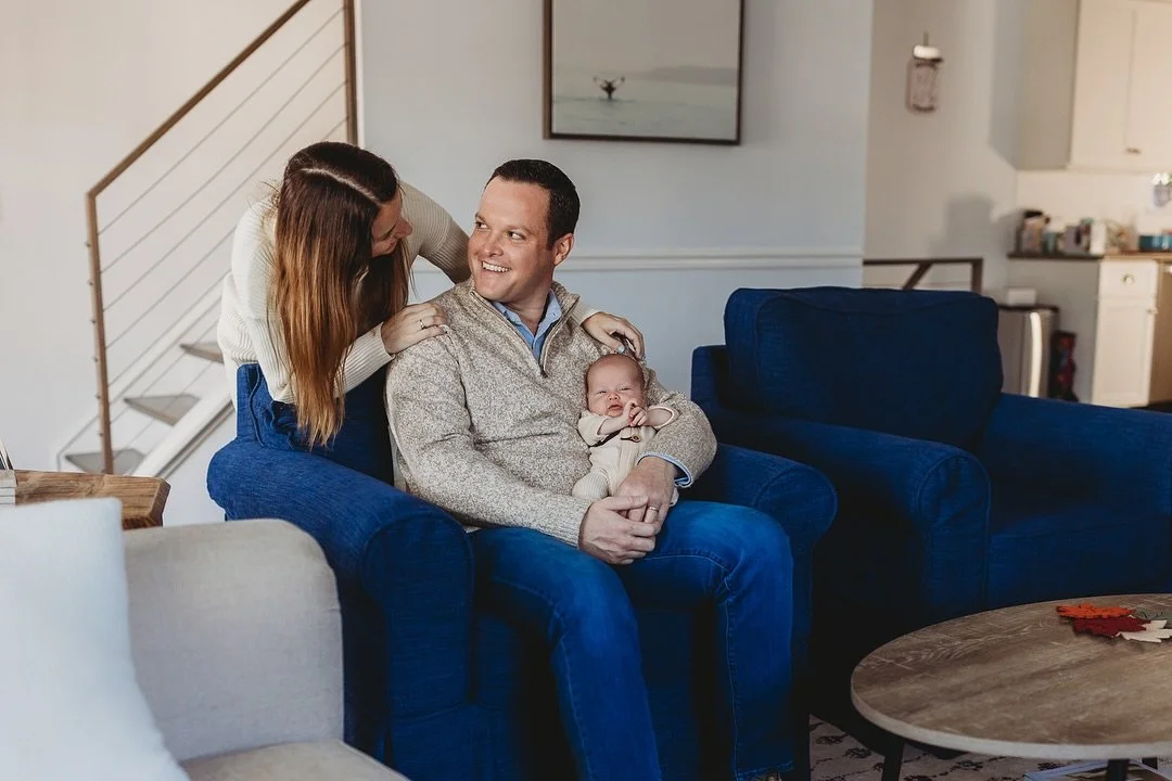 Those first few weeks blur together&mdash;long nights, quiet moments that somehow feel both endless and fleeting.  My newborn sessions are designed around that season of life.  They are calm, baby led and centered on connection.  You don&rsquo;t need