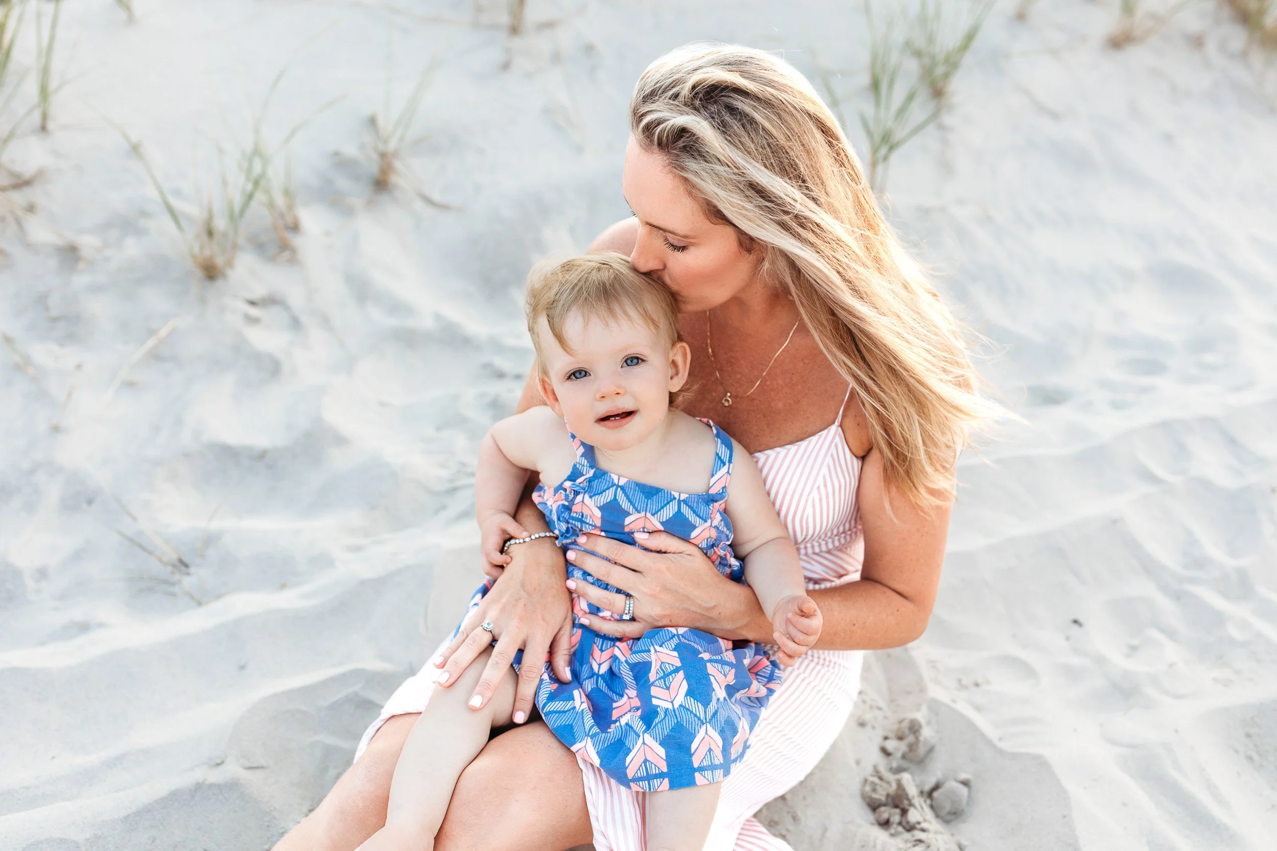 Lifestyle family photo session with natural posing guidance, Ponte Vedra family photographer