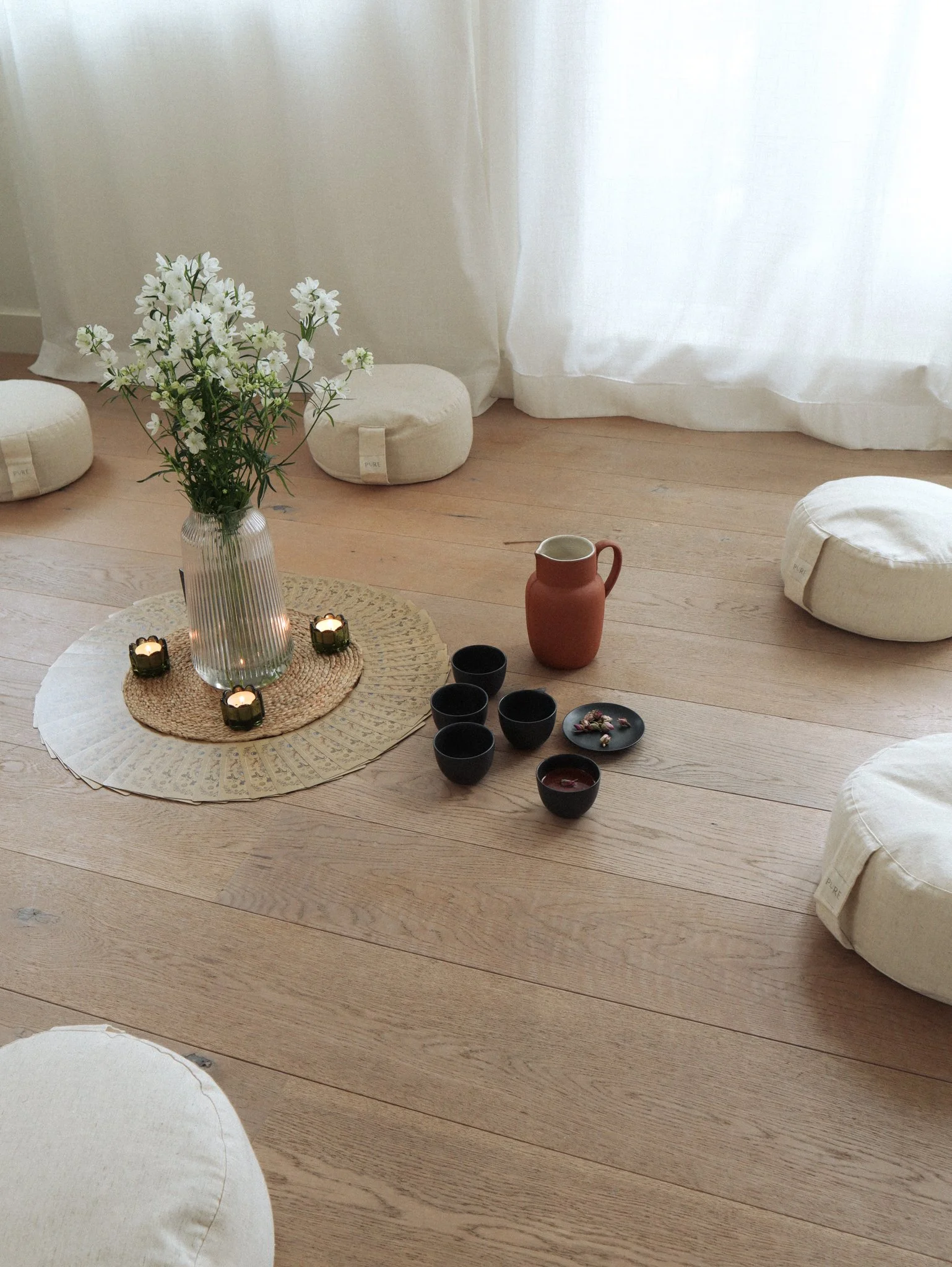 Astrology Coaching Circle in Ella's studio in Amsterdam-West