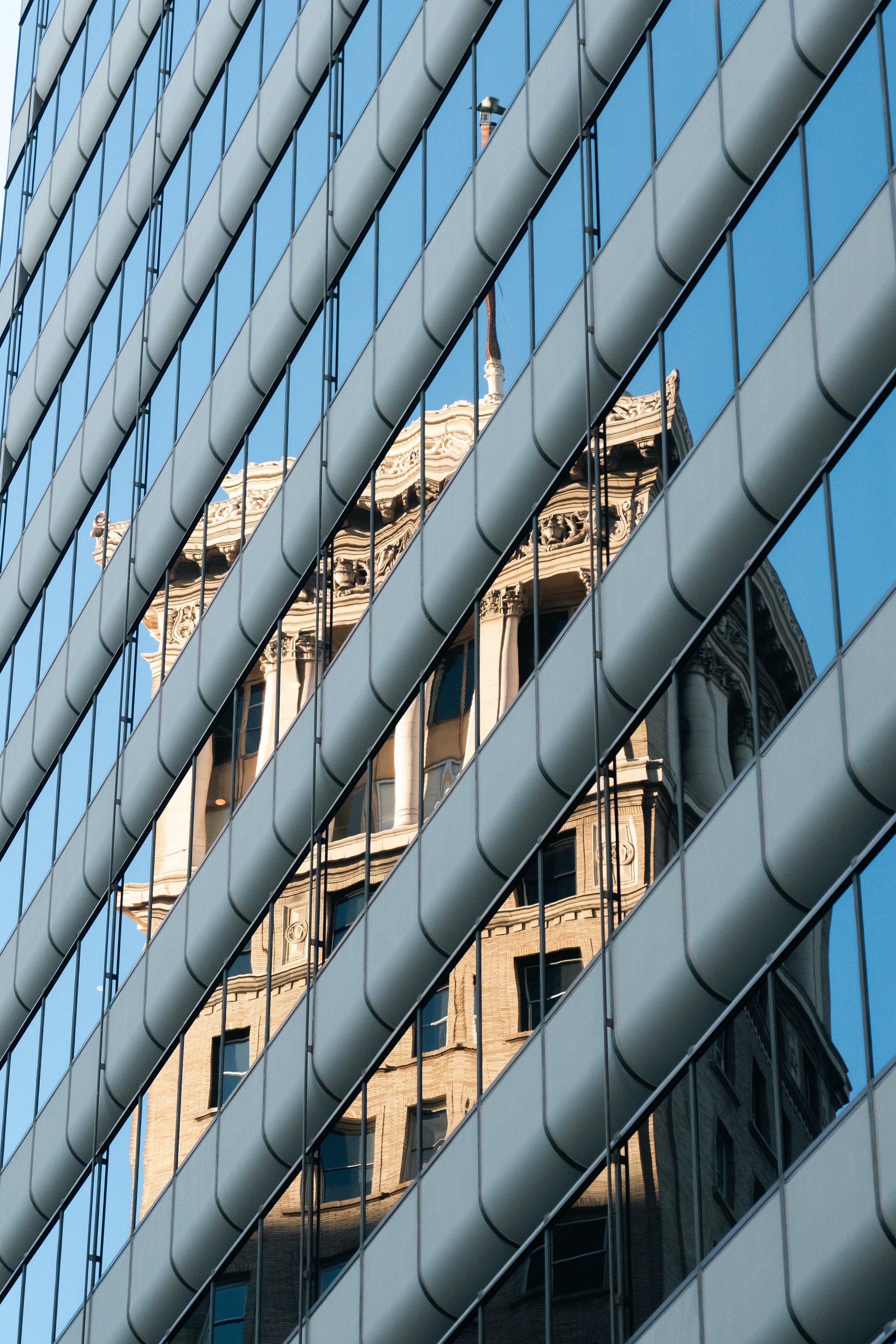 Building Reflection | Distortion