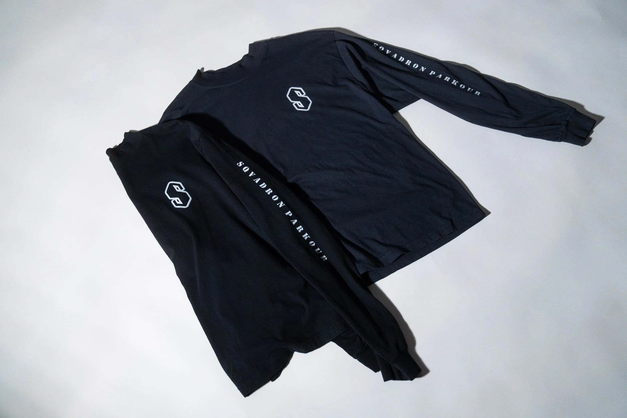 ESSENTIAL Long Sleeve.jpg (Copy)
