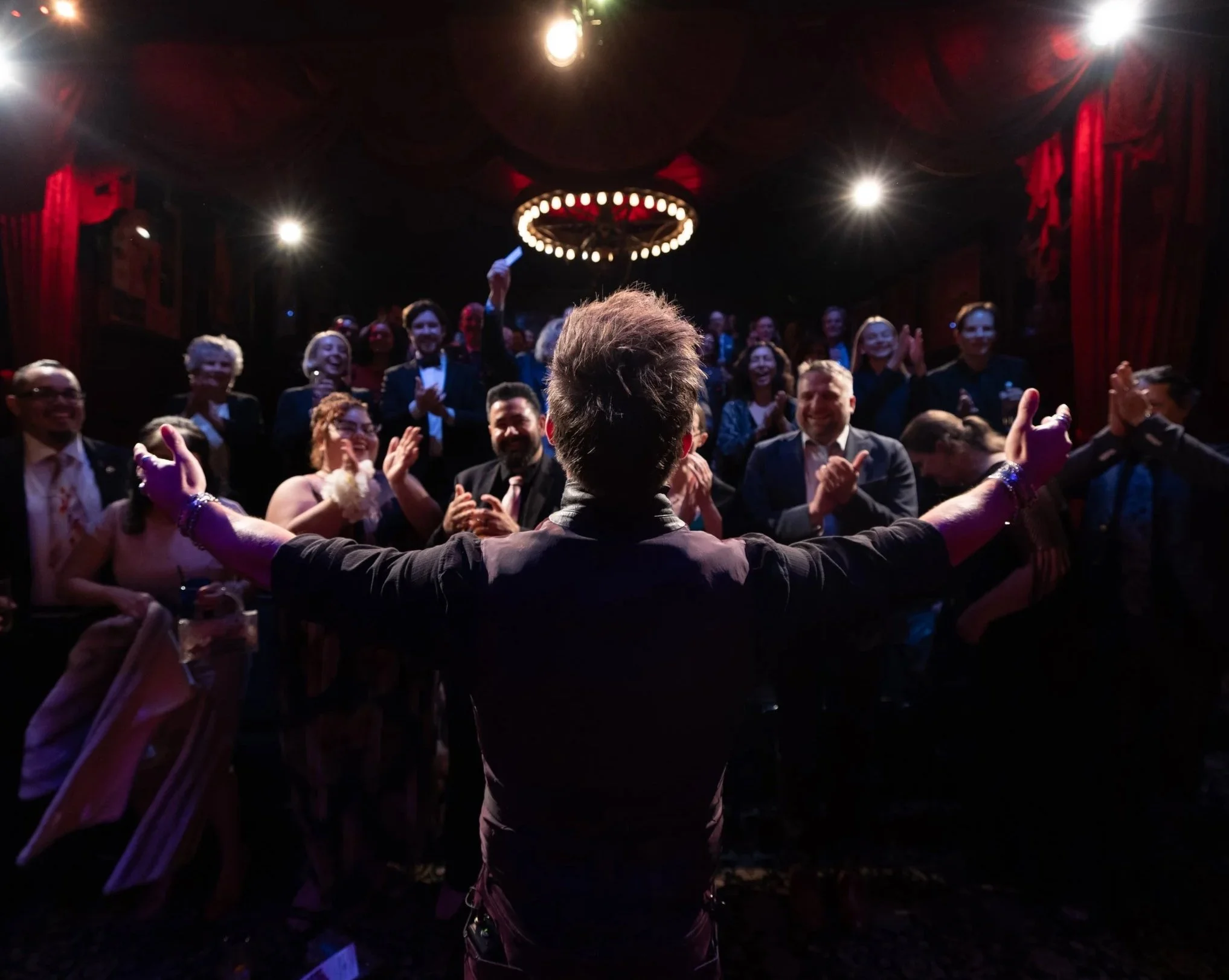 Riccardo Berdini performing a mentalism show at a Netflix Corporate Show - Las Vegas