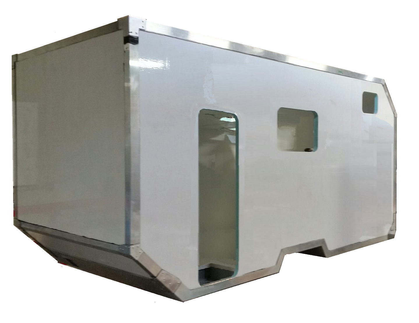 Large Cabin22.png