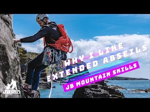 60 second (ish) how to: Why I like to use the EXTENDED ABSEIL / RAPPEL setup. (Copy)