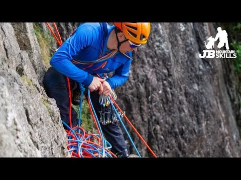 Climbing how to: SERENE & IDEAS for belay building and the Sliding X setup. (Copy)