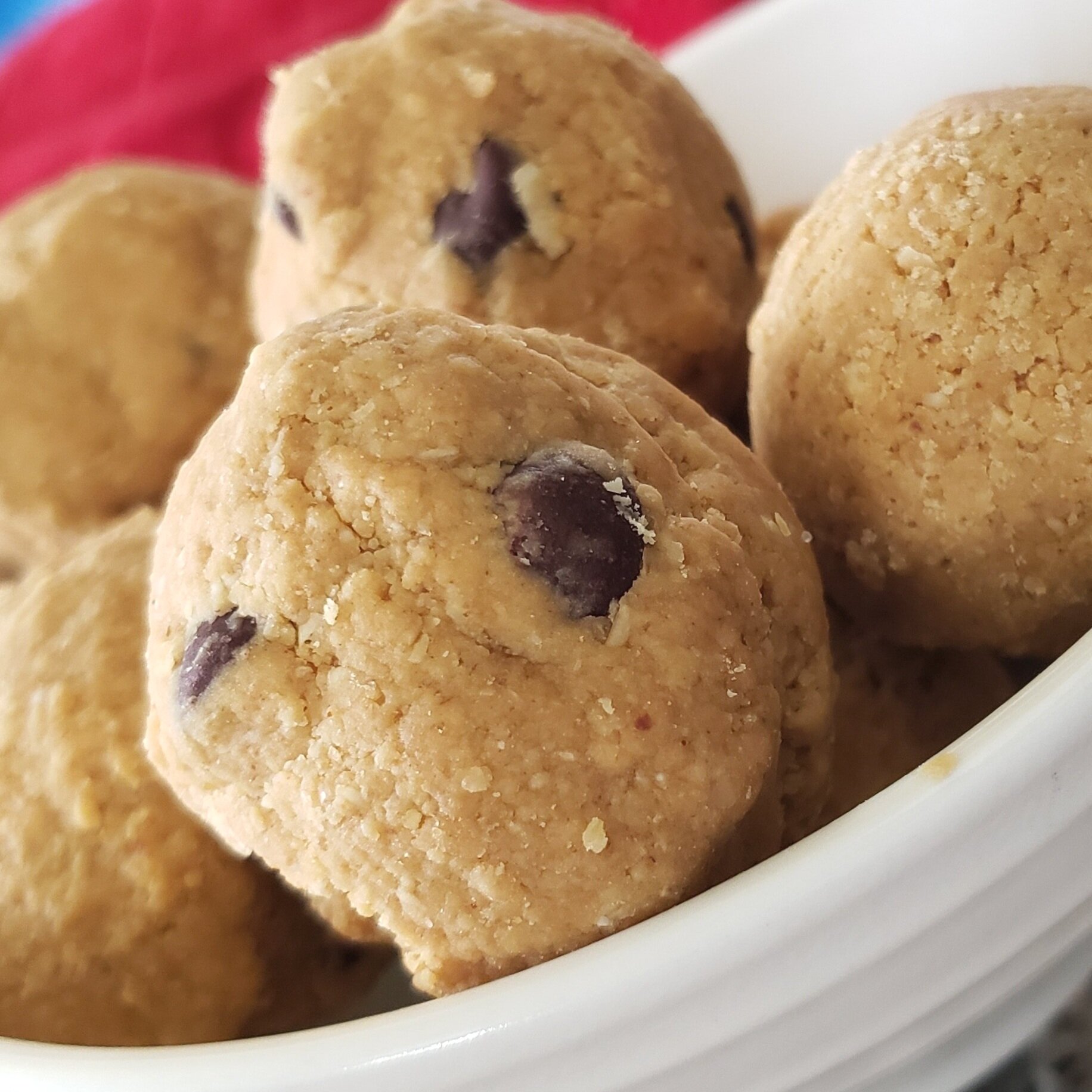 Healthy Energy Protein Bites Peanut Butter