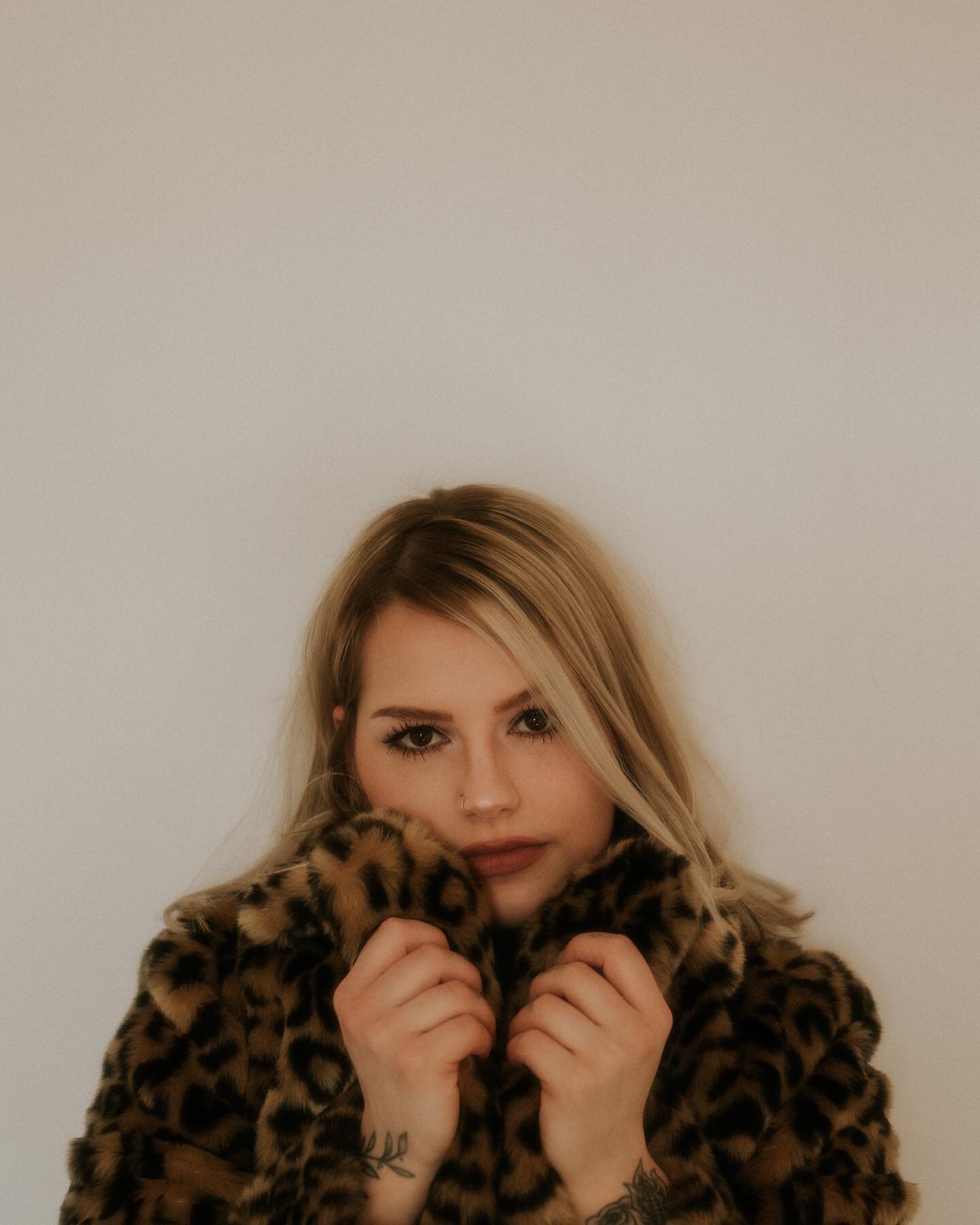 This coat has appeared in many shoots over the years. It worked perfect for this Edie Sedgwick inspired shoot. I edited this set in a couple different ways. The way I normally edit, which you see here, but I also did a version to emulate the late 60&