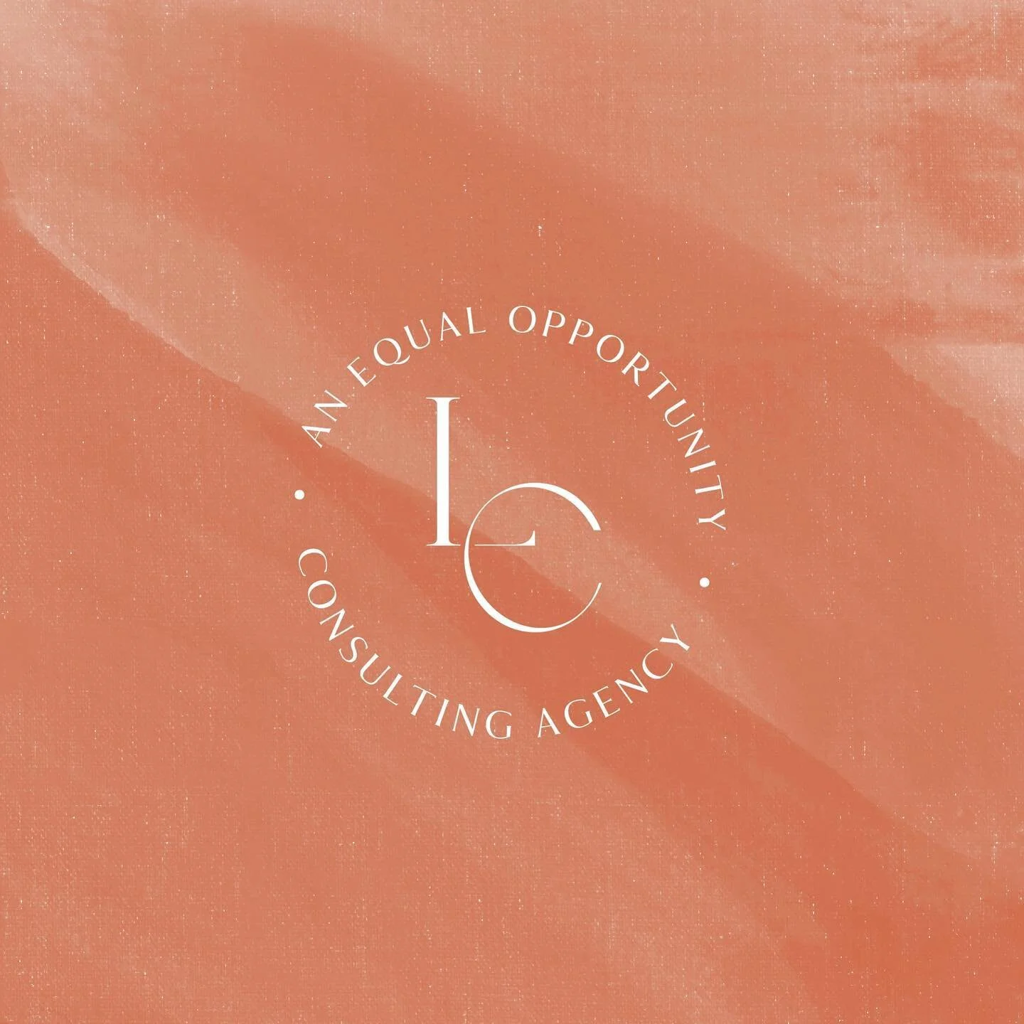 You deserve a thriving business ✨

Are you having a difficult time generating sales, reaching your ideal audience, or building exposure? 

Do you feel like your brand / website / social accounts are unpolished, ineffective or inconsistent and that th