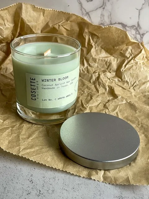 Winter Bloom Candle - wooden wick