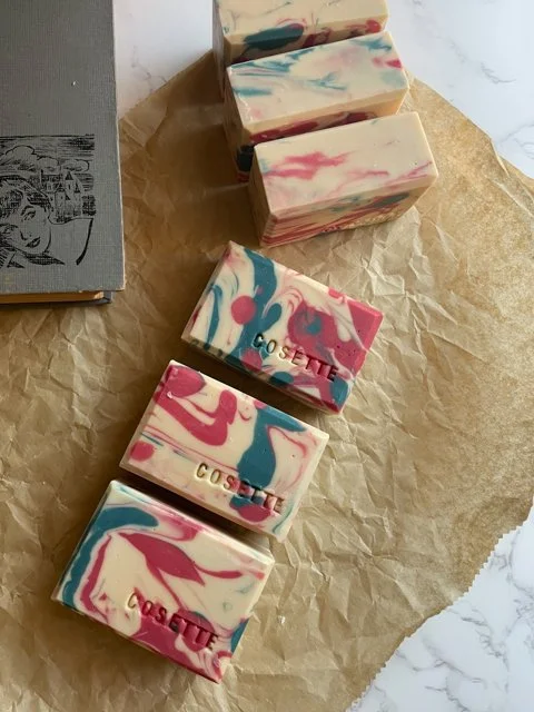 2025-11-26 A - xmas swirls-2.jpg