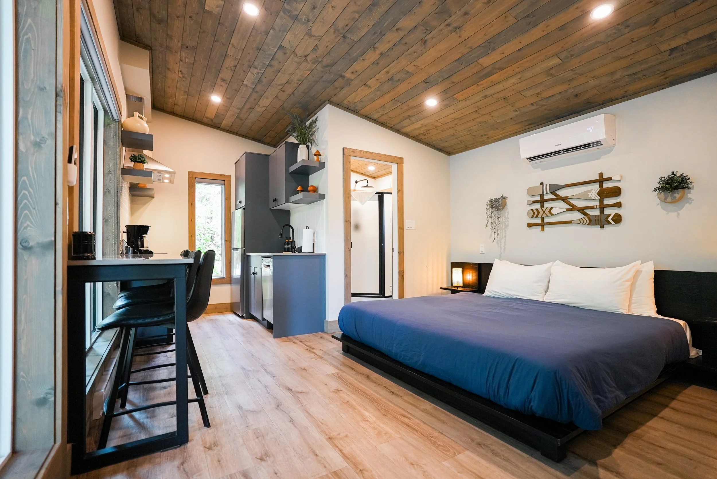 Monashee studio with a king bed and a wood ceiling