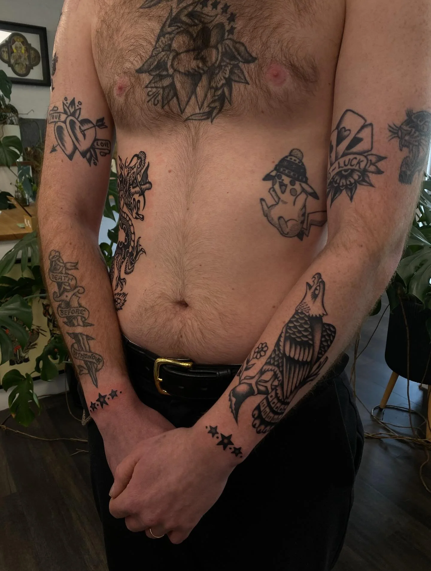 Recently I had my friend @nat_cutlack visit from Hobart to get a few tattoos. We had a lovely time chatting about music, movies and shows and food. Nat is a really sweet guy, super easy to get along with and such a pleasure to tattoo. AND he always h