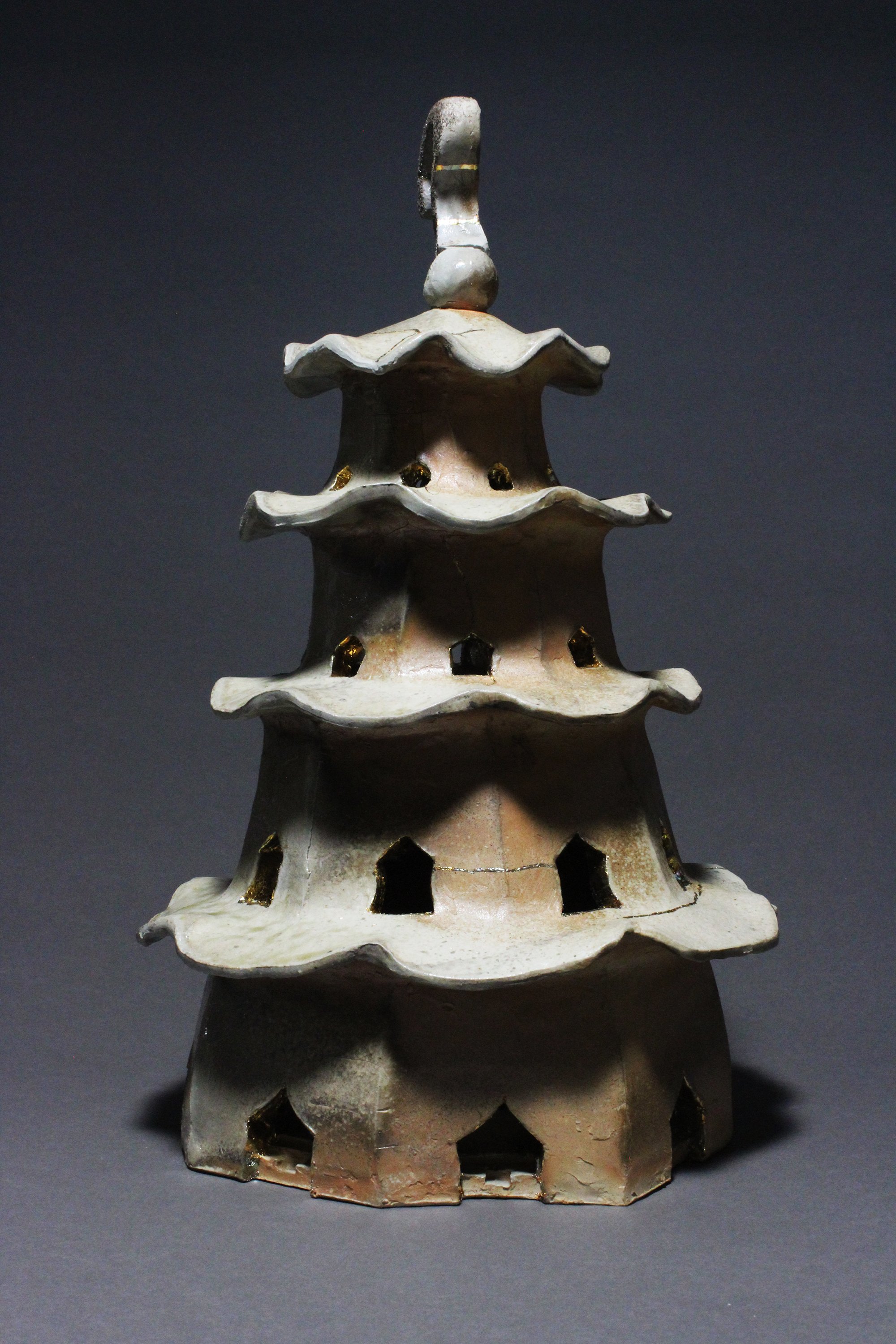 Questionnaire
Stoneware
11 x 11 x 20
