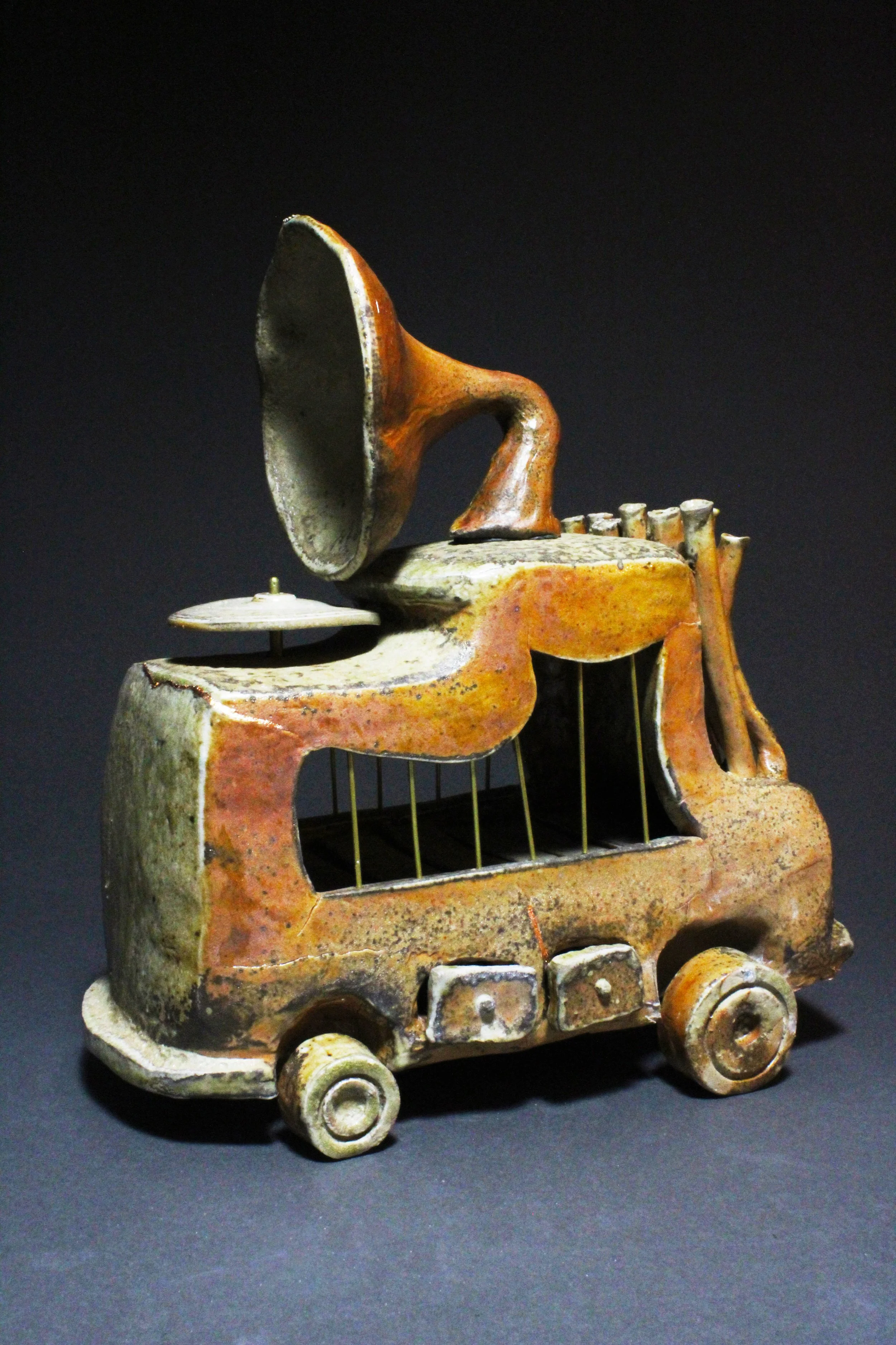 Record Keeper
Porcelain, Brass, Copper
12 x 7 x 13” (L,W,H)
