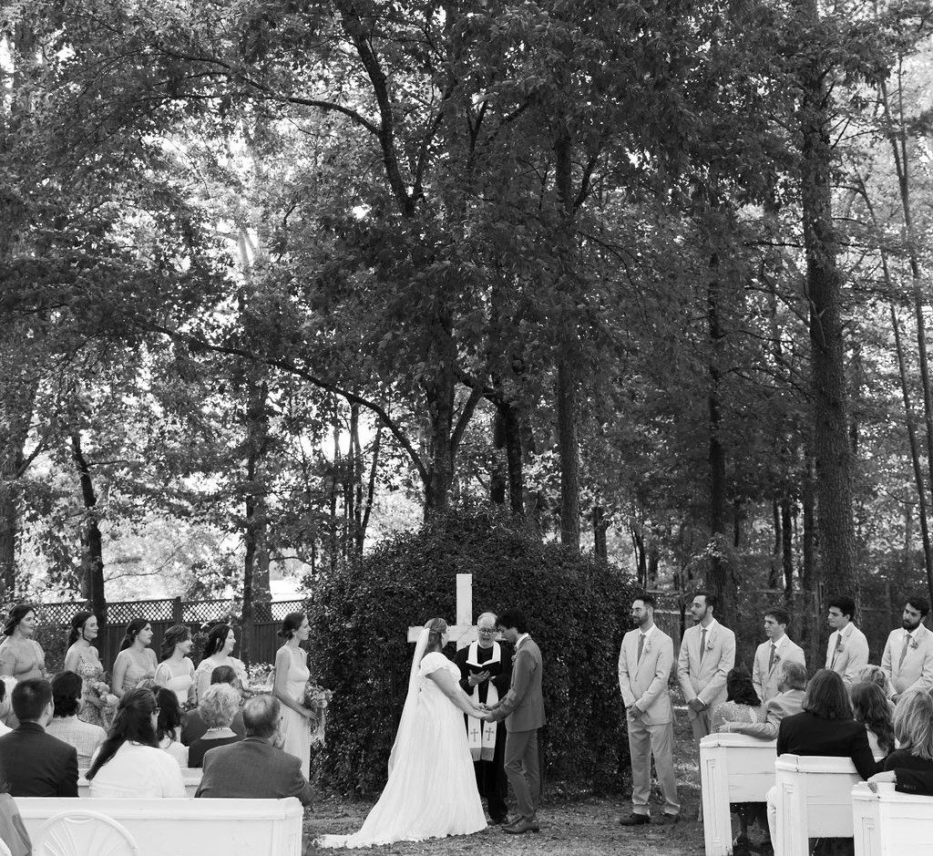 Sydney &amp; Bryce married at the Jasmine vine Gazebo on September 14, 2024 and we are still not over these pictures!! 
#gardenwedding #weddinginspo #eventvenue