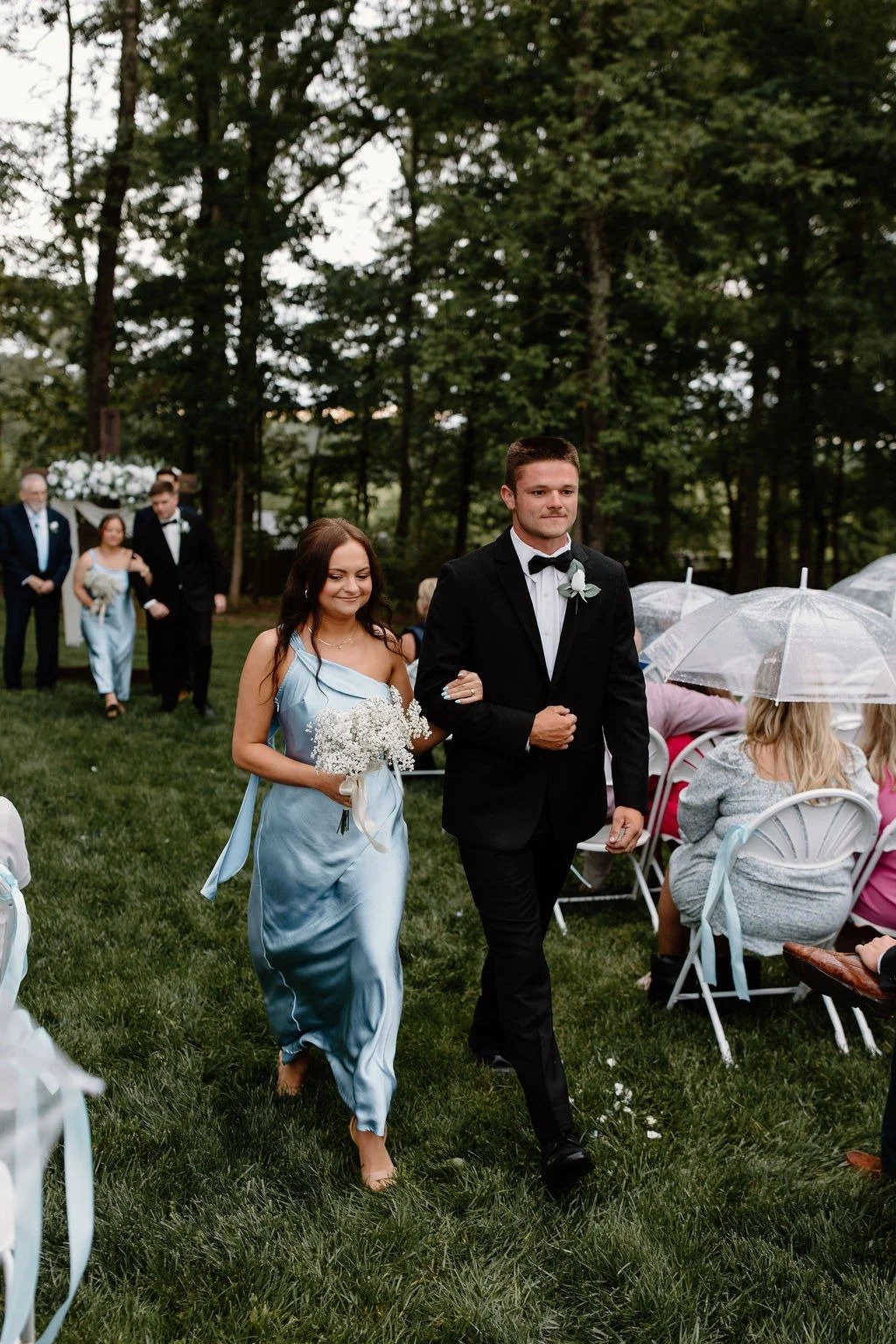 Outdoor Wedding Planning Tips for Boiling Springs Couples