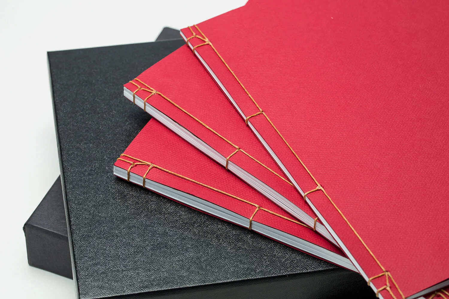 thesis_artistbooks-2.jpg