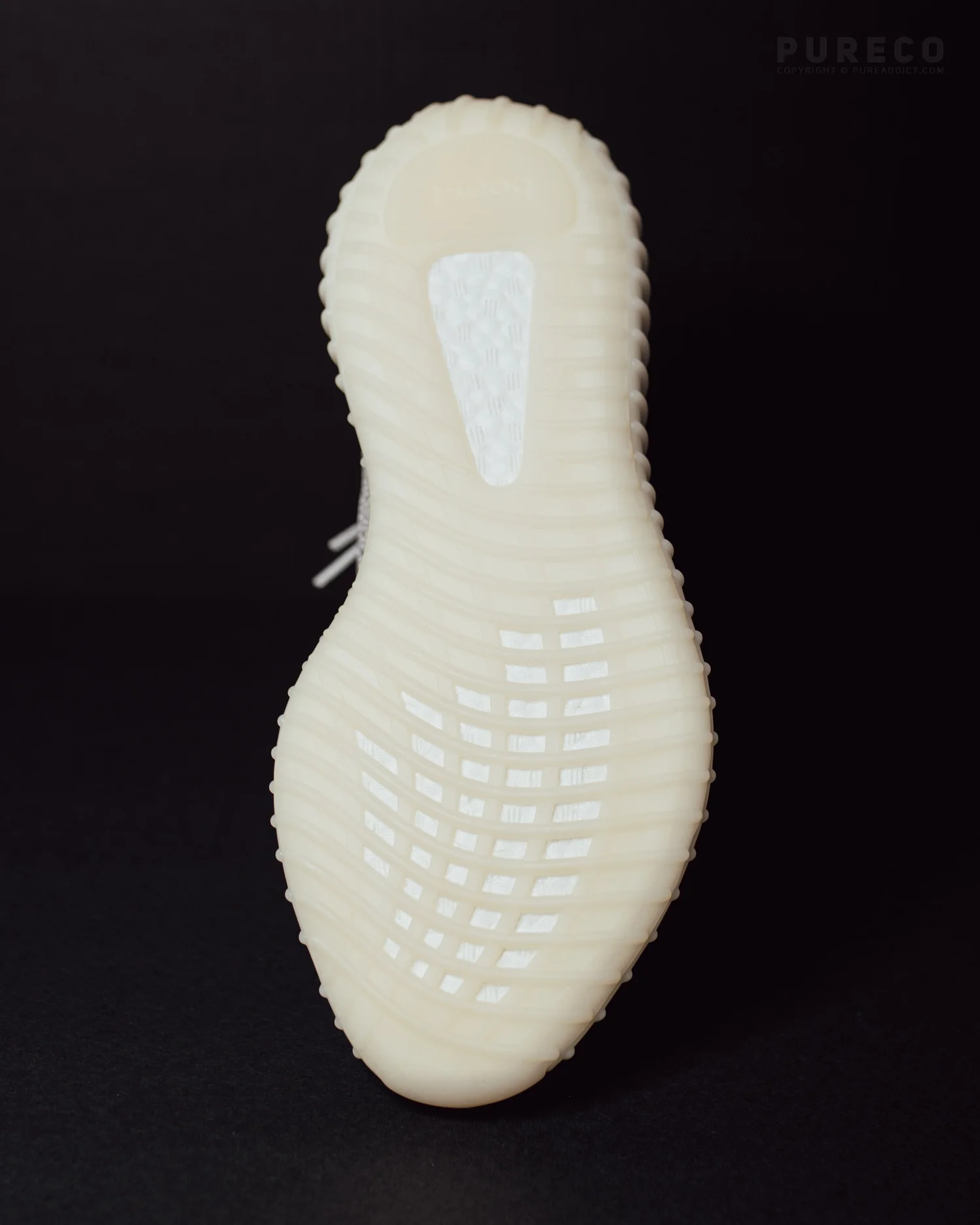 adidas gazelle silver green womens Adidas Yeezy Boost 350 V2 Tail Light main image 1