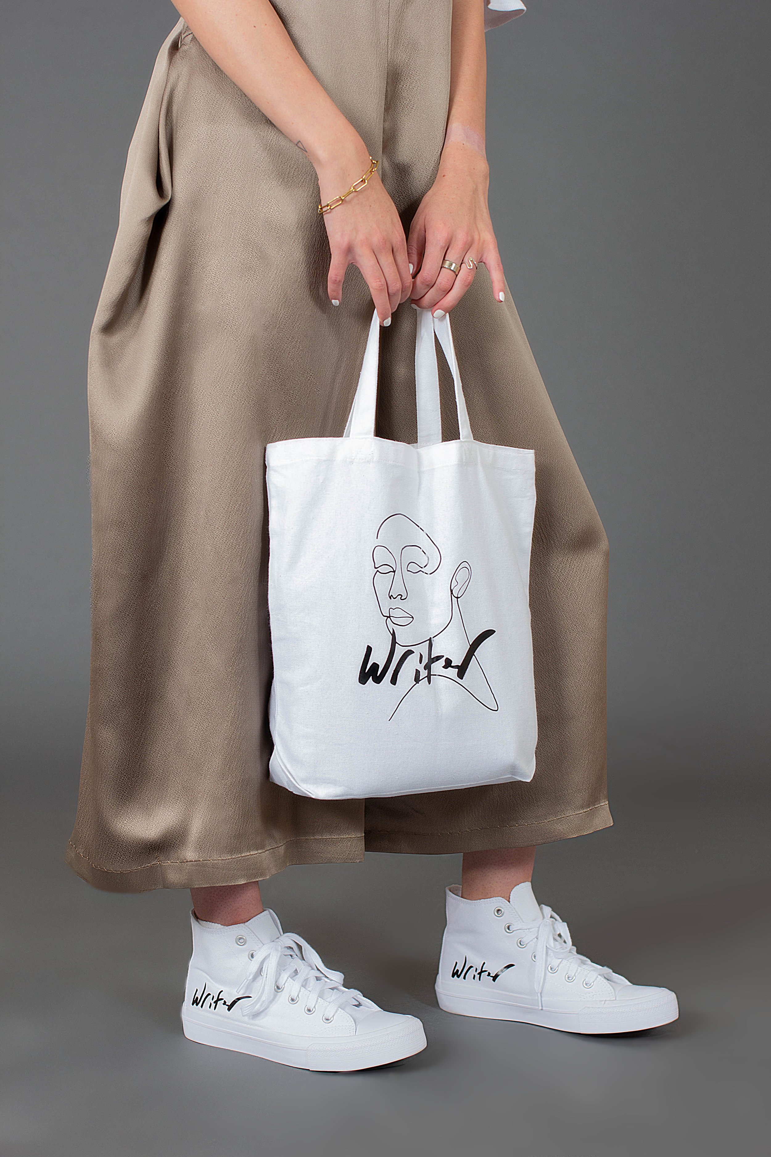 UPCLOSE JUMPSUIT BAG.jpg