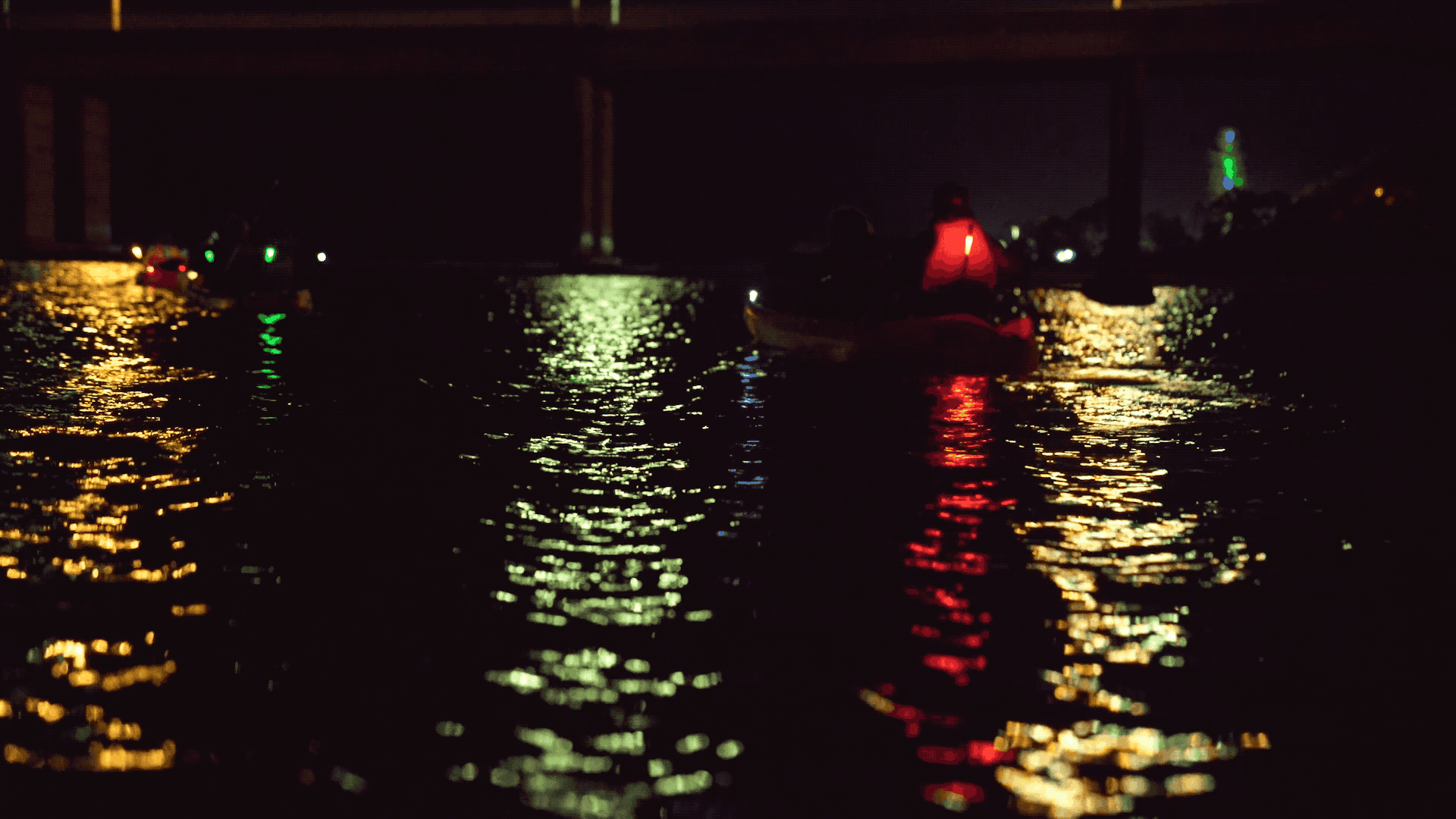 kayak 2.gif