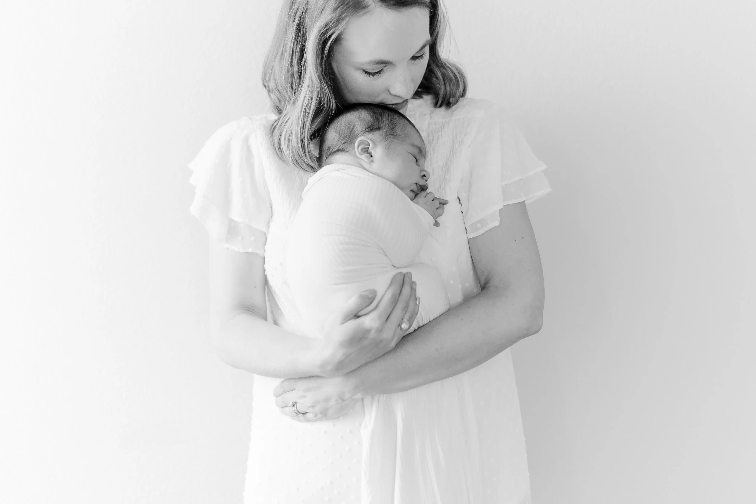 San Diego Lifestyle Newborn Photographer-8244.jpg