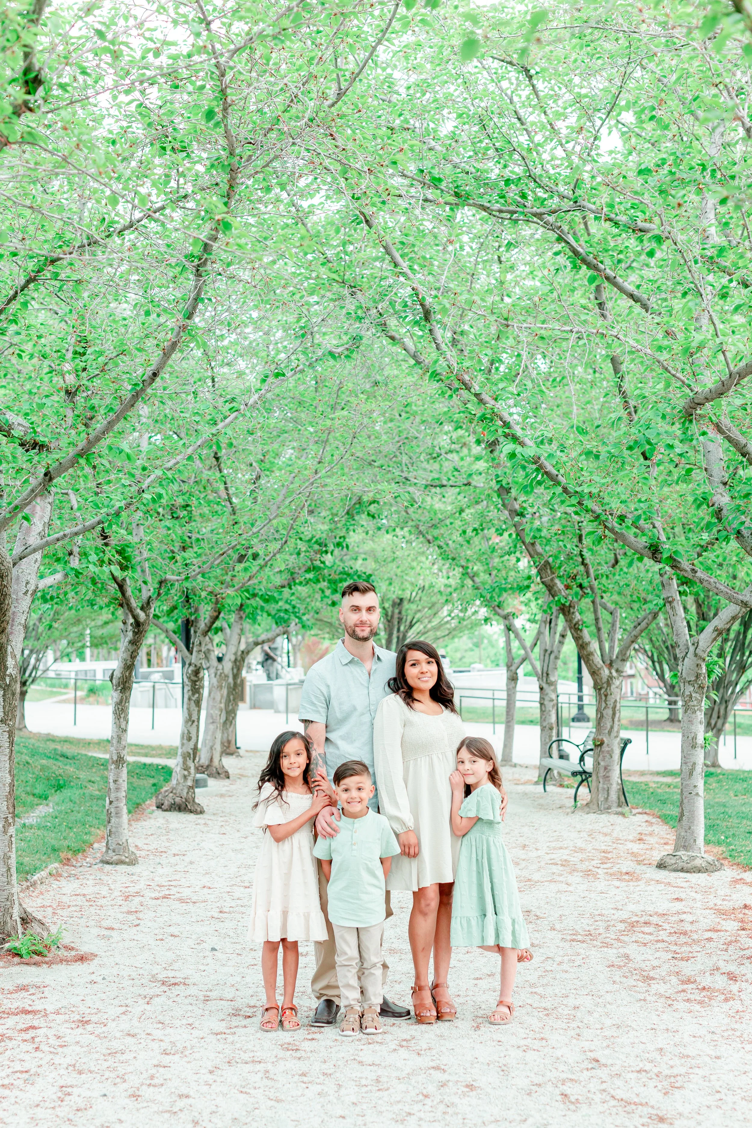 Utah State Capitol Family Photoshoot