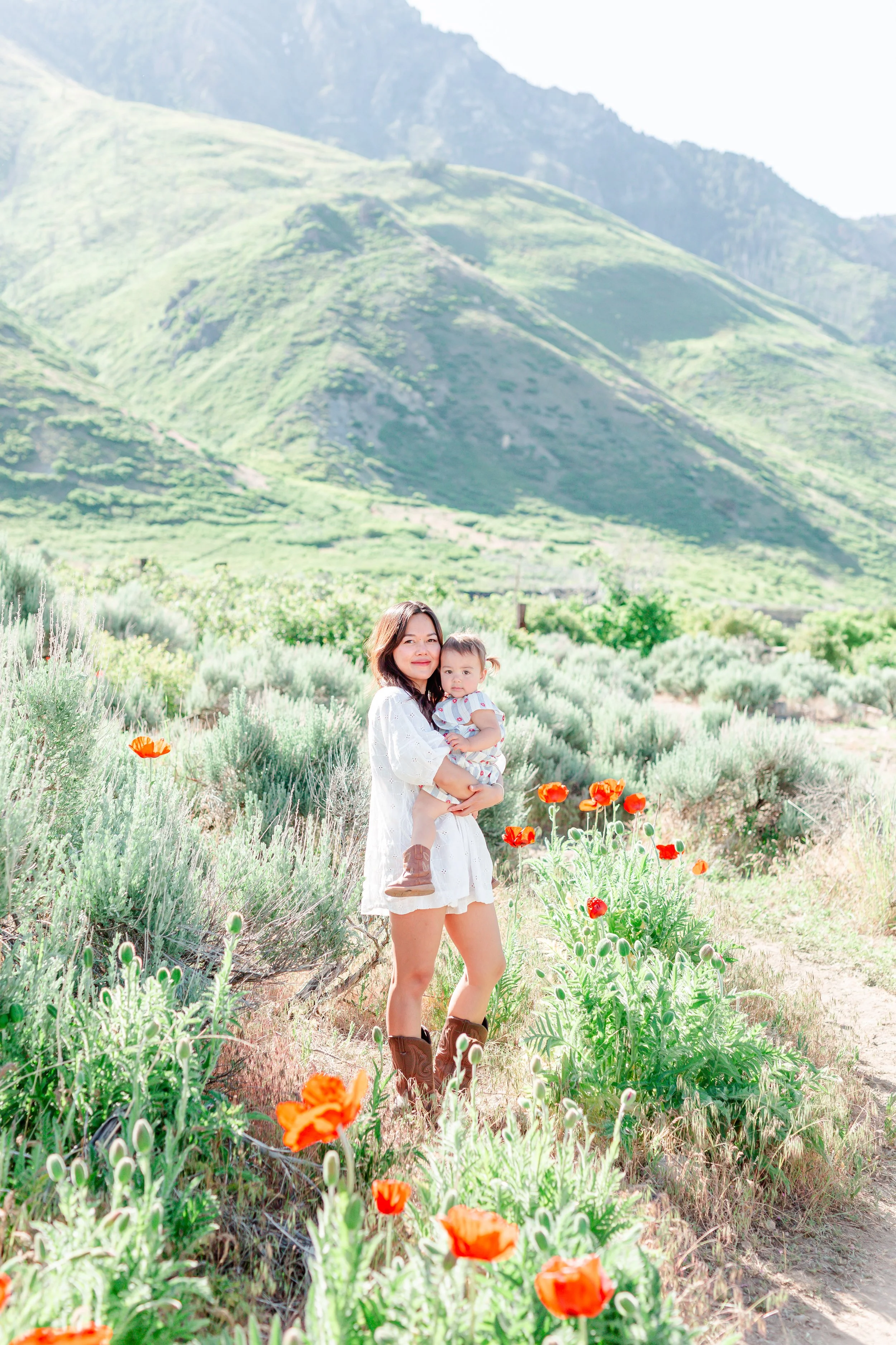 Alpine Poppy Fields Family Photos in Utah-3443.jpg