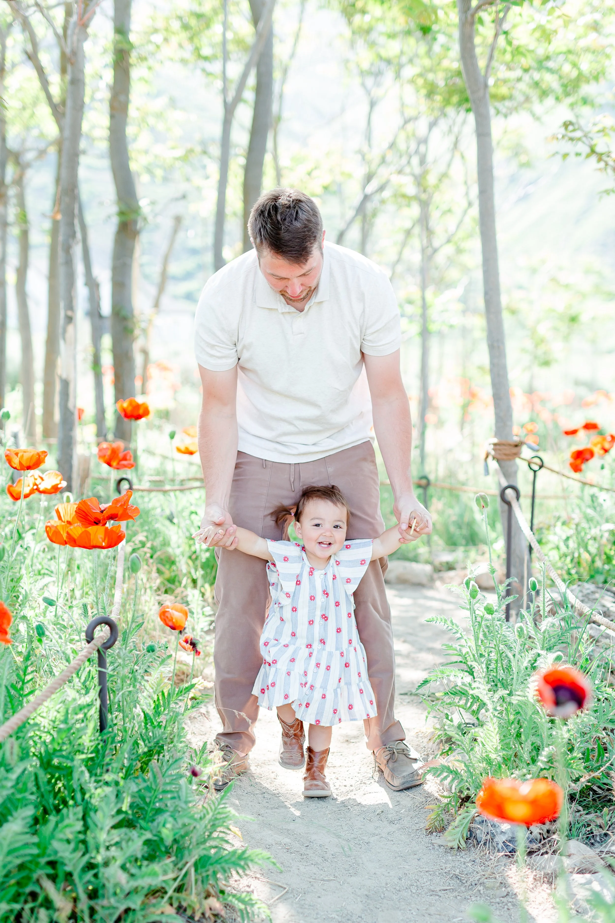 Alpine Poppy Fields Family Photos in Utah-3852.jpg