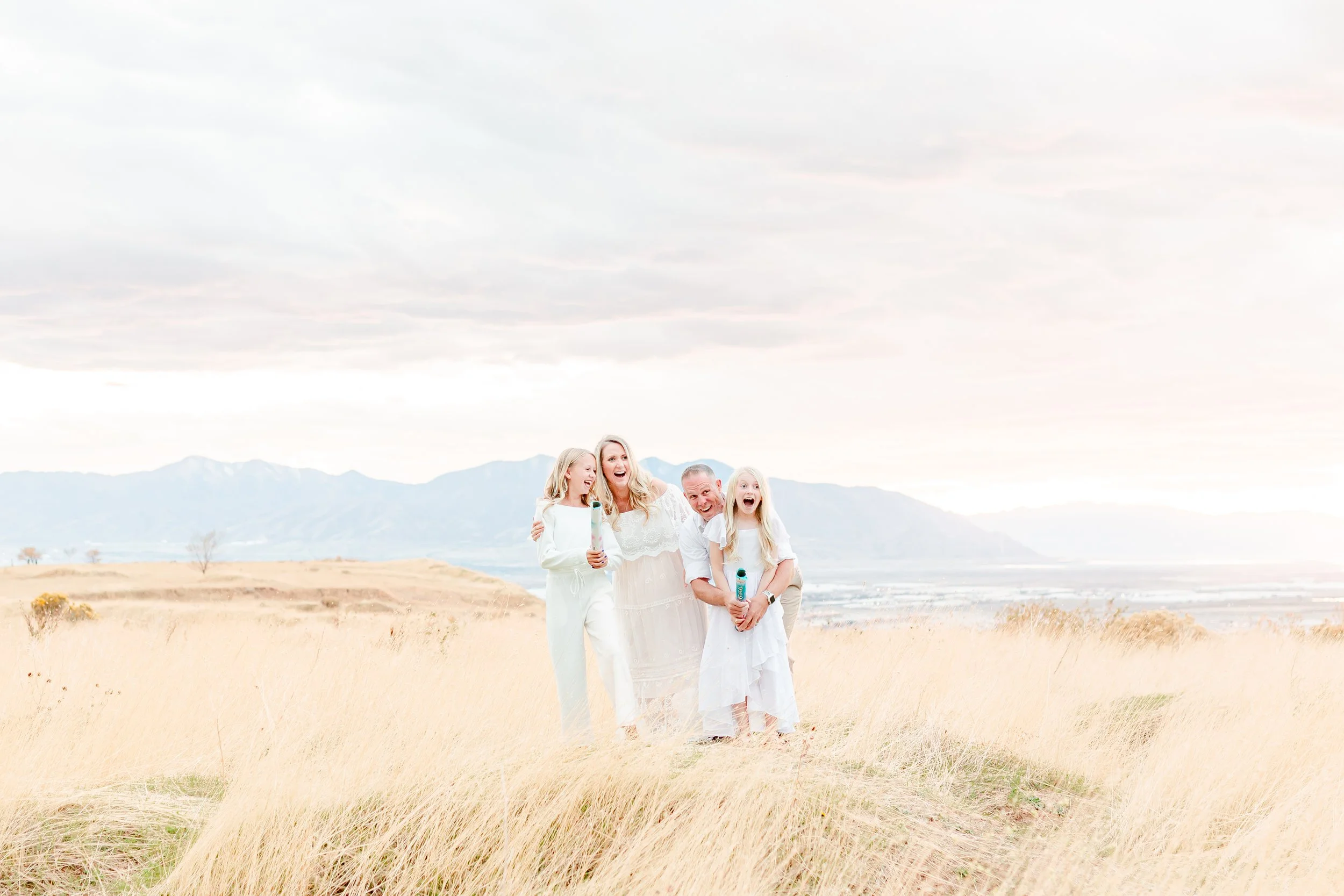 Teutsch Family &amp; Surprise Gender Reveal | Tunnel Springs Utah Family Photoshoot