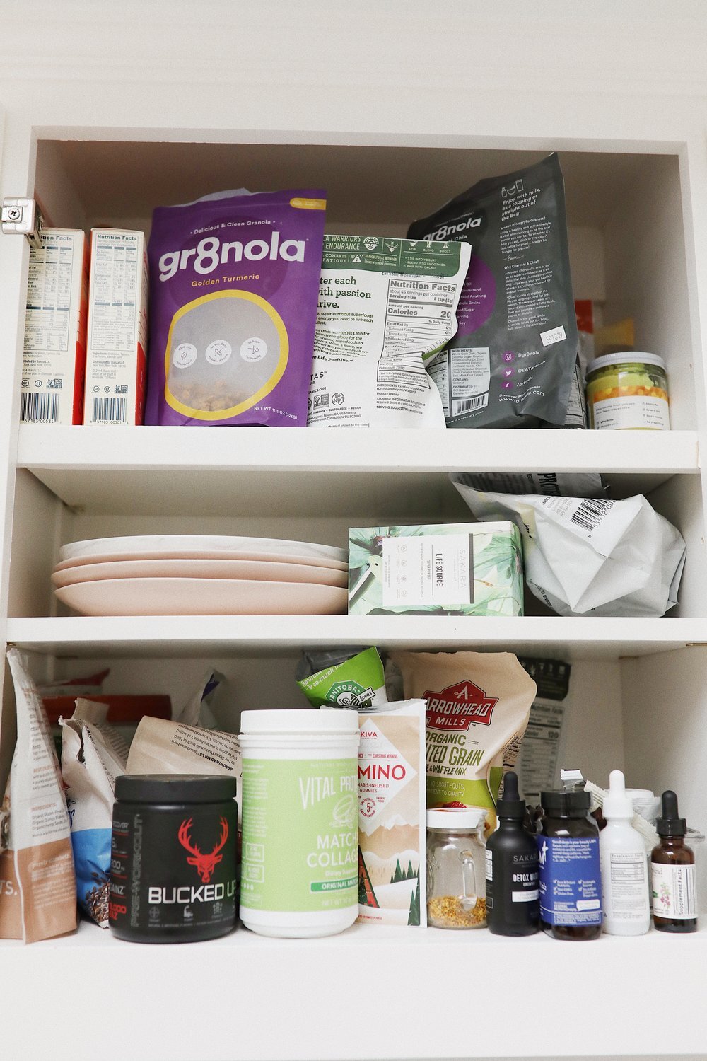 Cabinet Organization Tips - Food Storage 101 - Home Made by Carmona