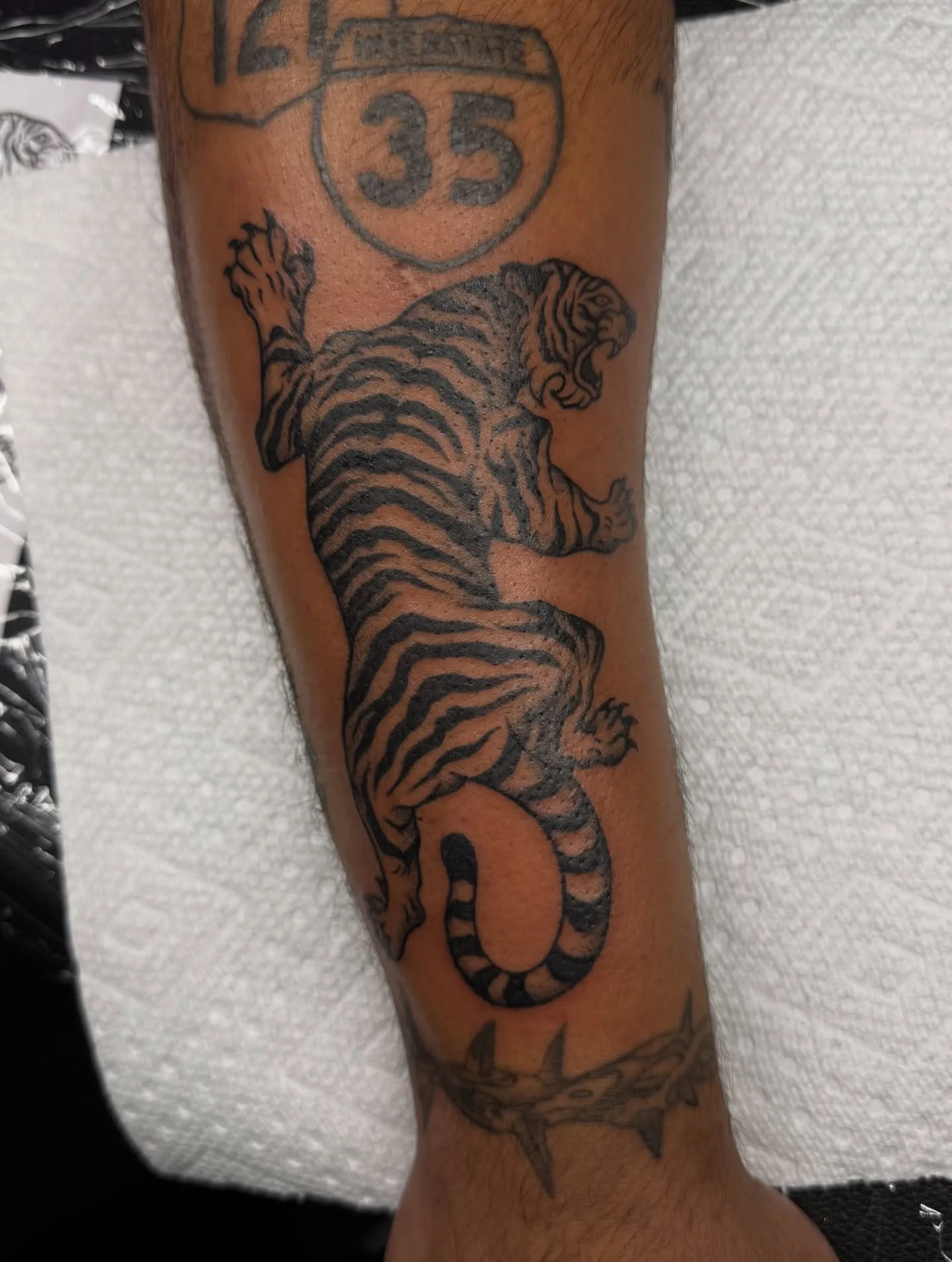 December bookings are open! DM or message to book! #tattoos #dfwtattoos #linework #newink #tattoo