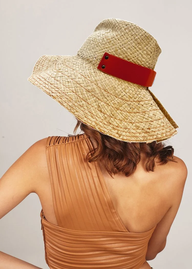 START LINE — LOLA HATS display picture 1