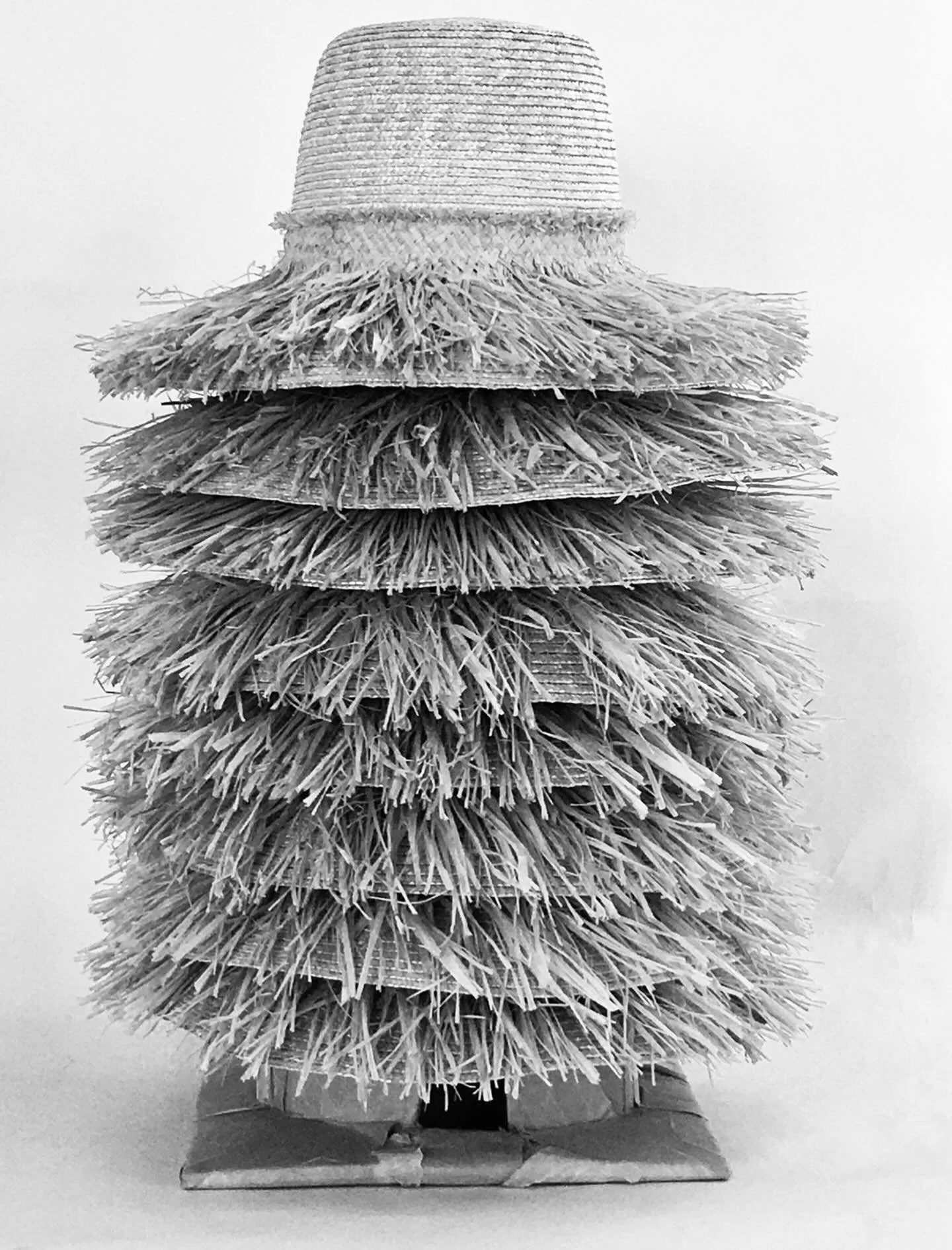 Hula Skirt. 

#beachhat #strawhat #handmade #madebysomeofusforsomeofyou