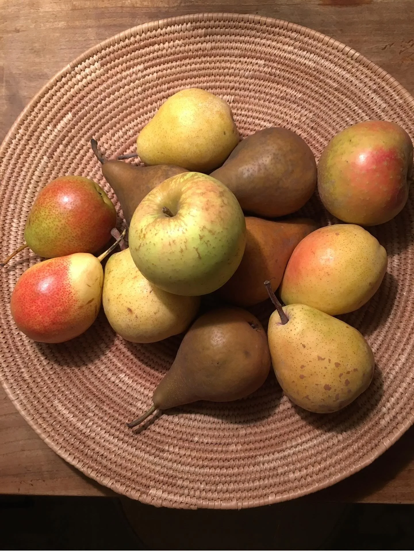 The best of now!

#seasonsbest #fruit #fromthefarmersmarket