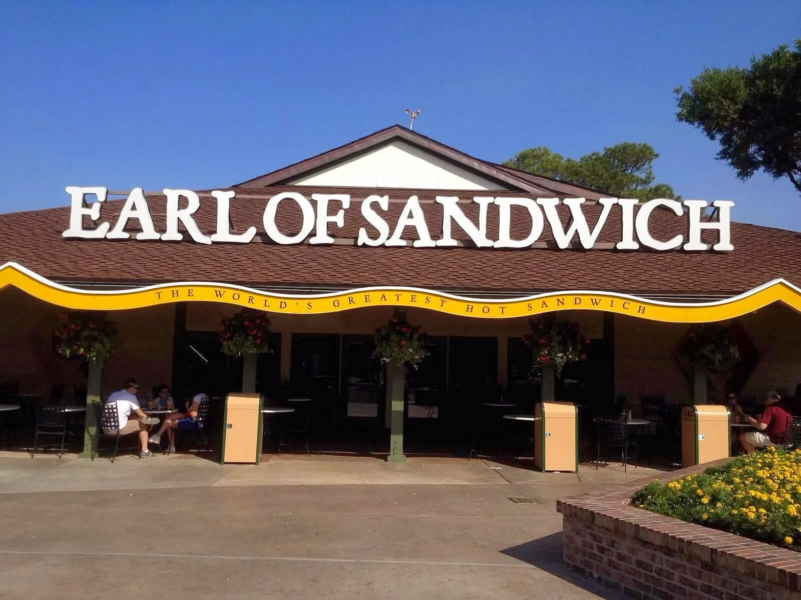 EarlBuilding.jpg