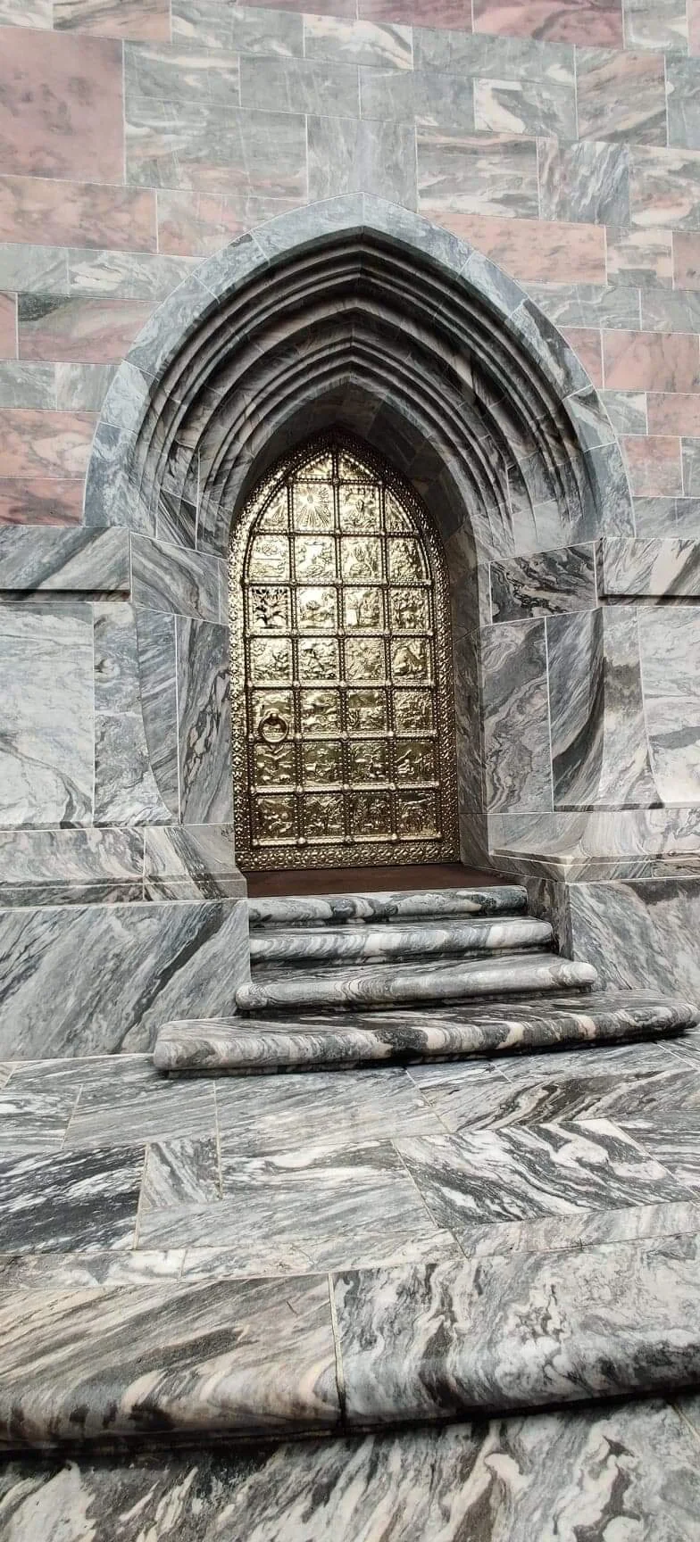 T4 - Front Door.jpeg