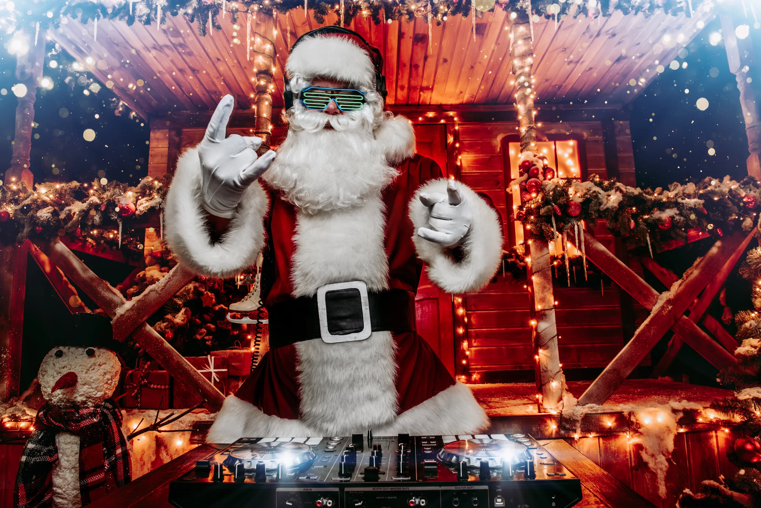 Holiday Party Music That Doesn't Suck